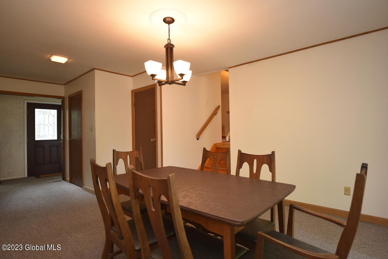 105 Hathorn Boulevard