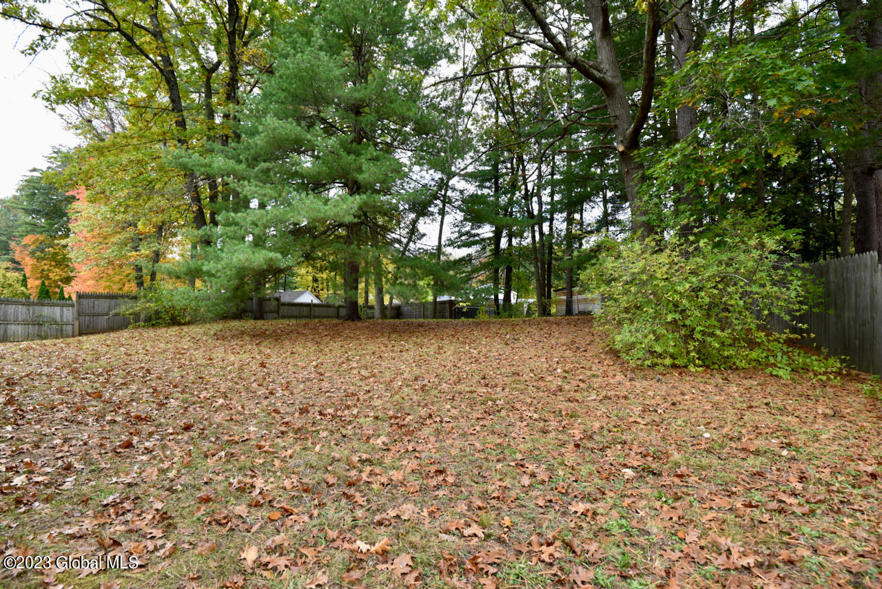 105 Hathorn Boulevard