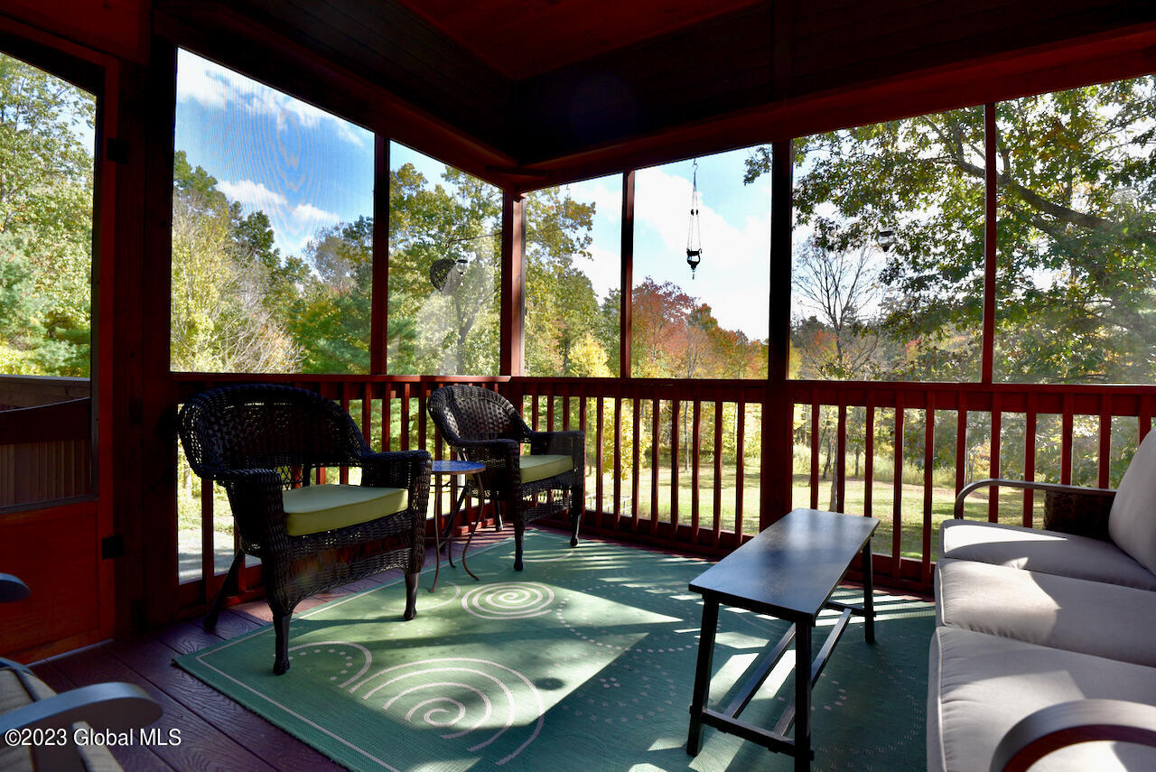 120 Vosburgh Road