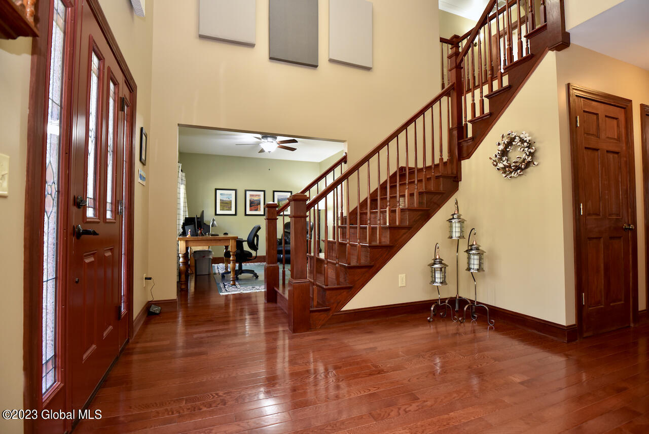120 Vosburgh Road