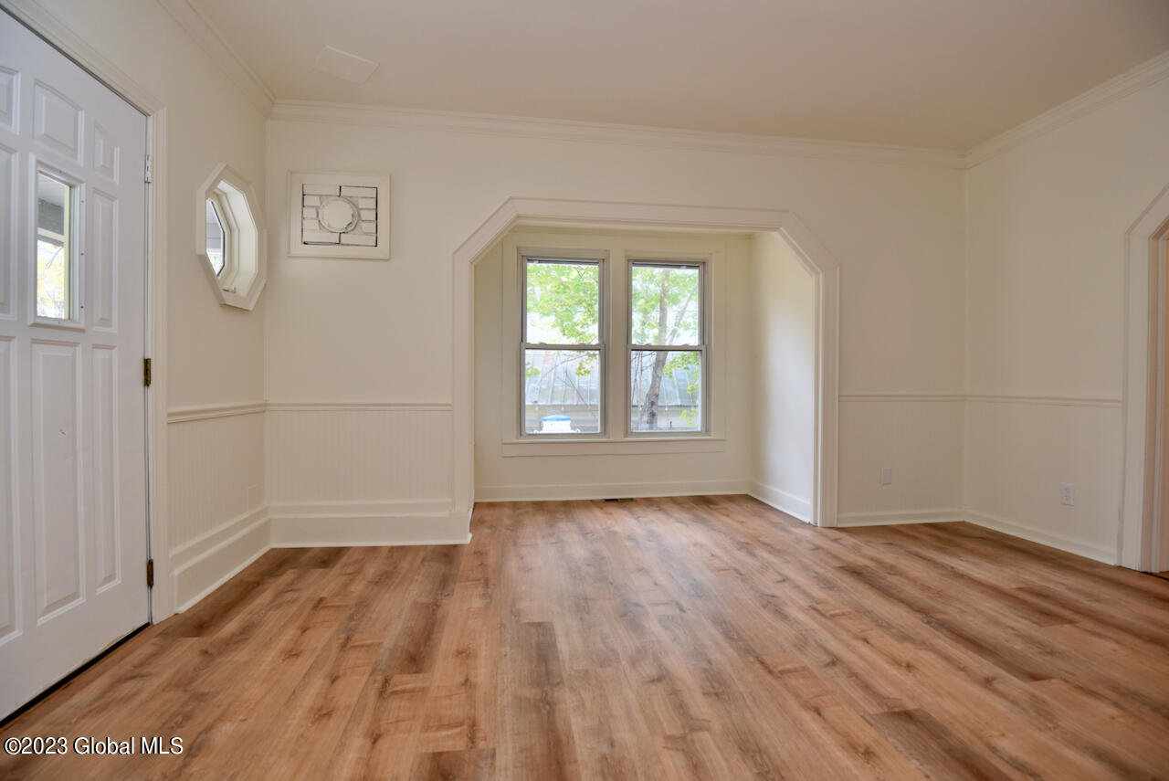15 Traver Street