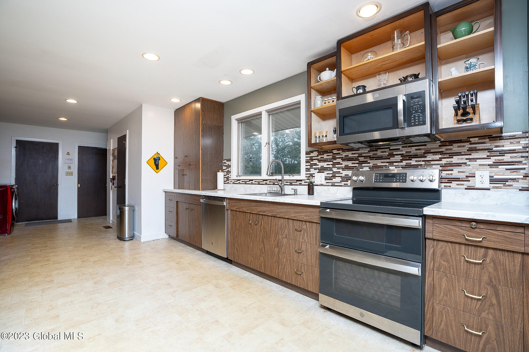 268 Golf Course Road
