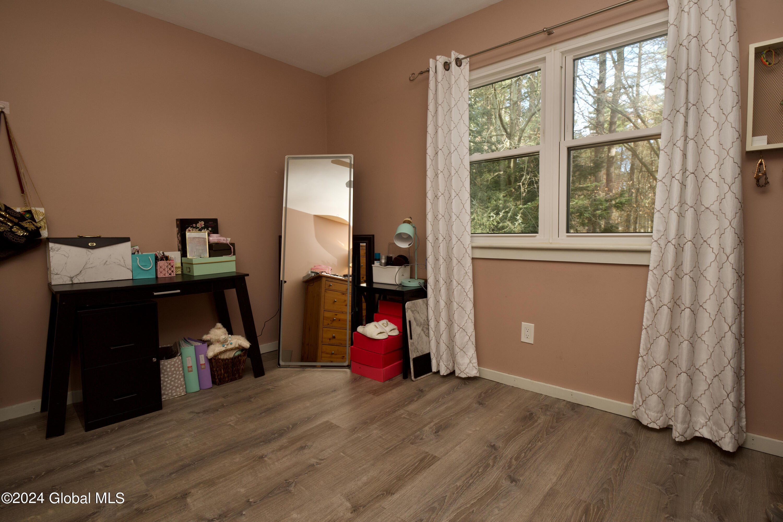 18 Snowberry Road