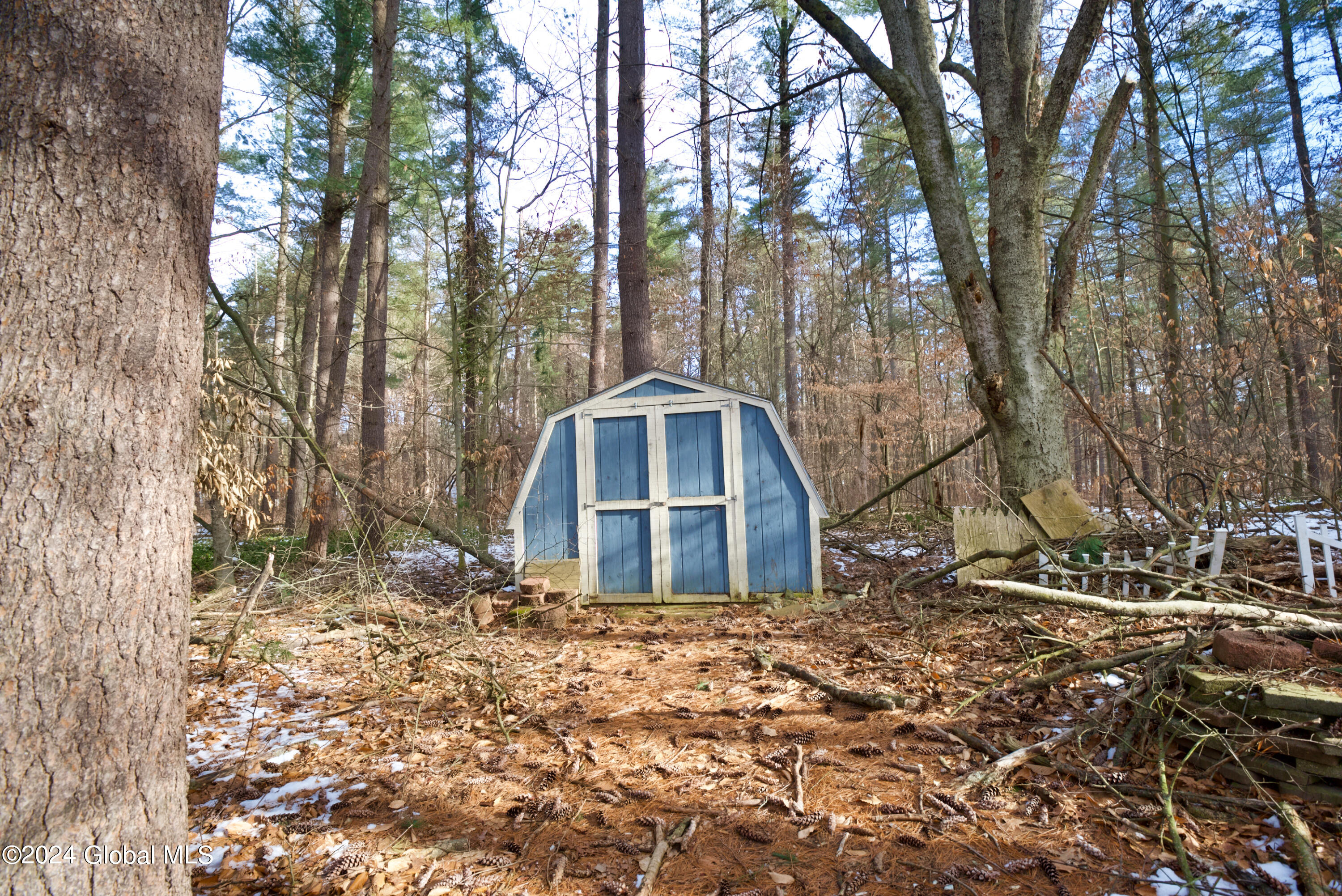 18 Snowberry Road