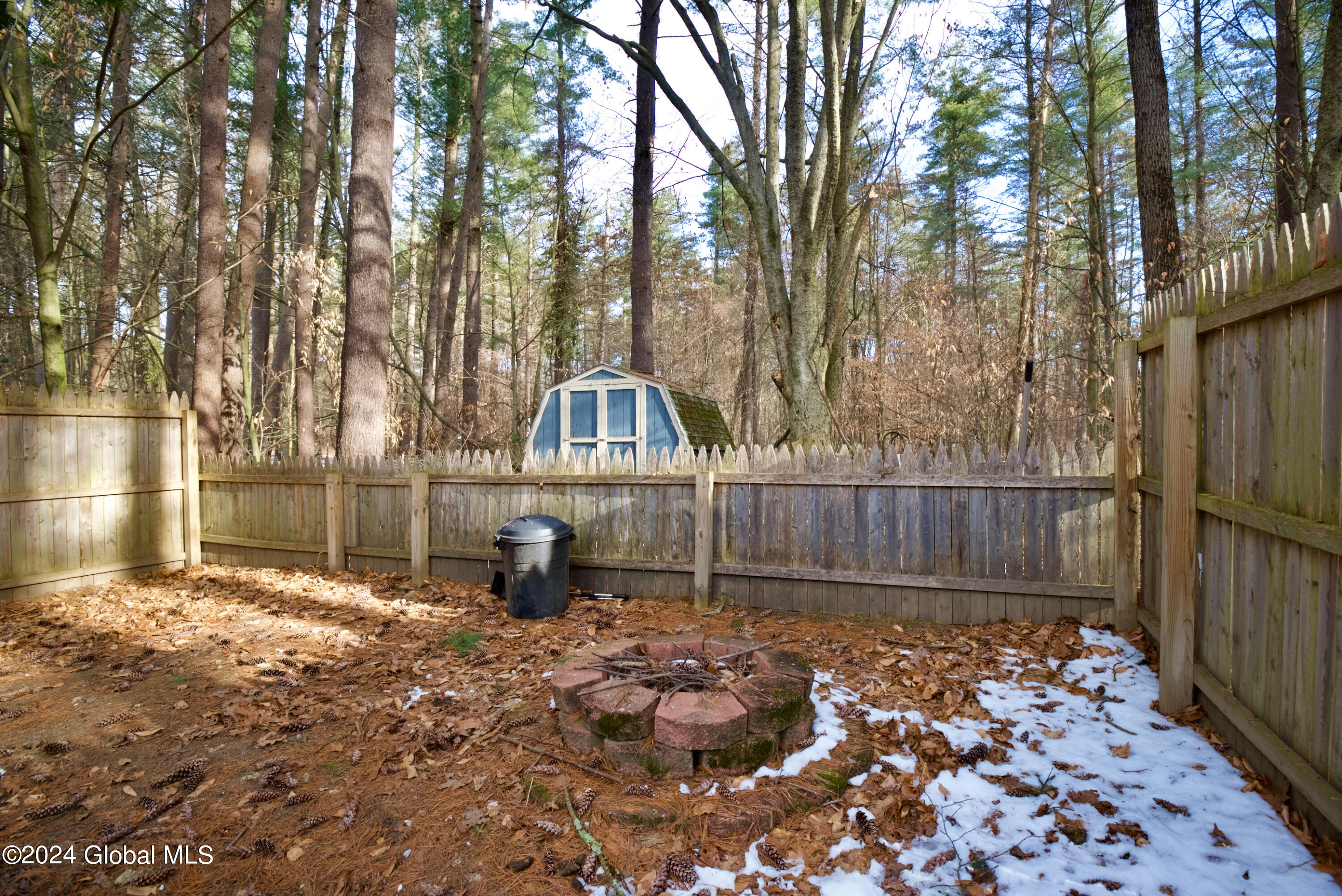 18 Snowberry Road