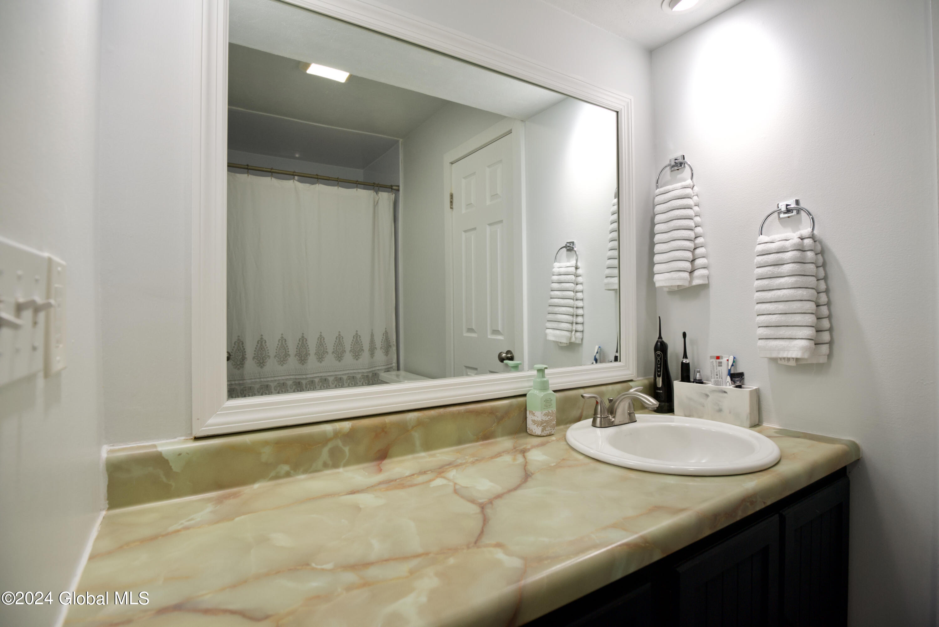 18 Snowberry Road