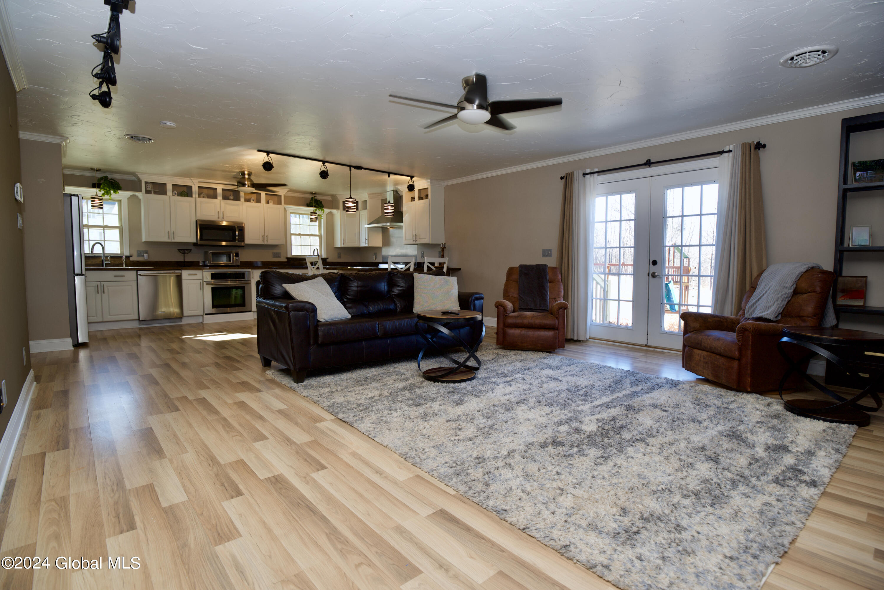 454 Finley Road