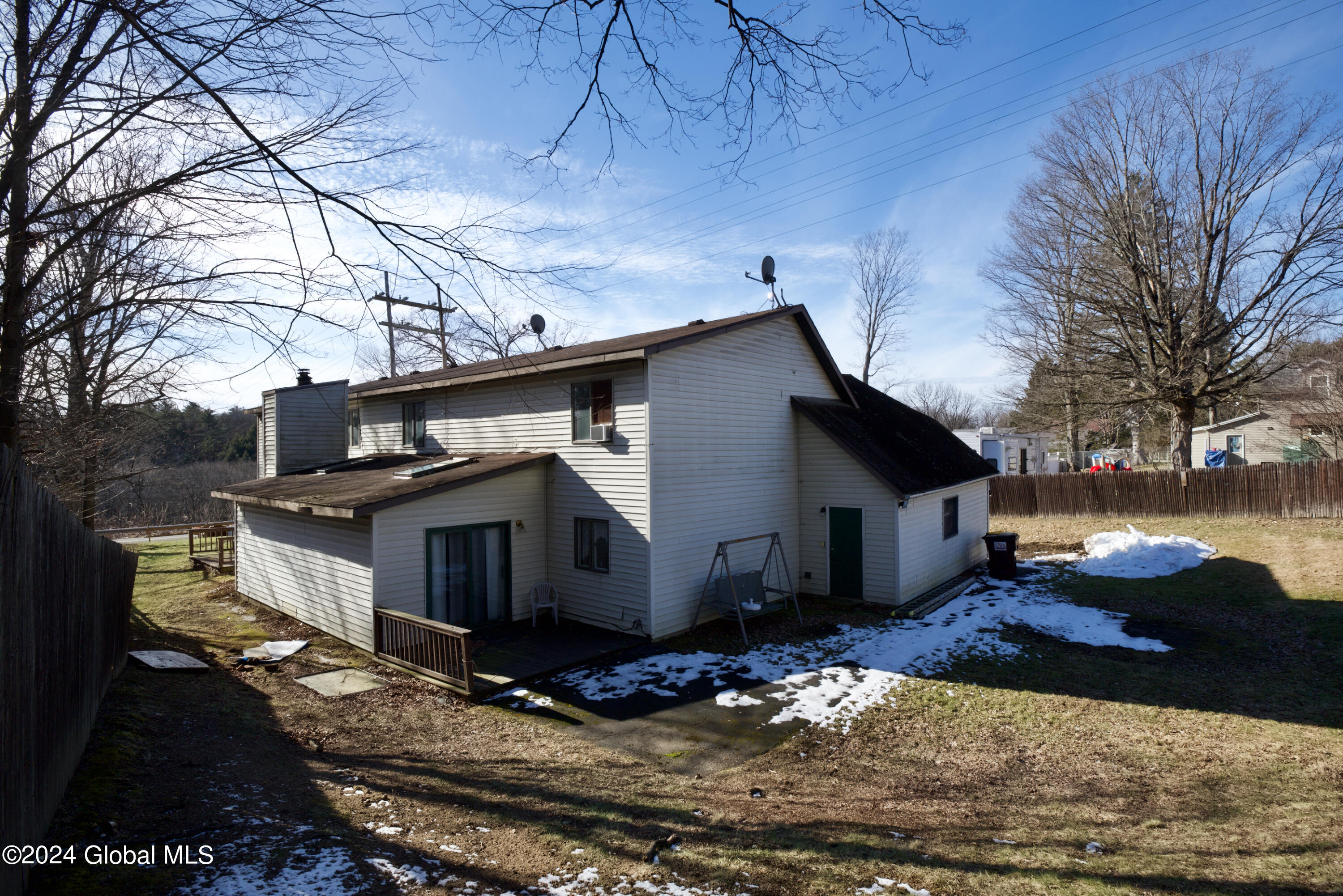 118 -120 Maple Avenue