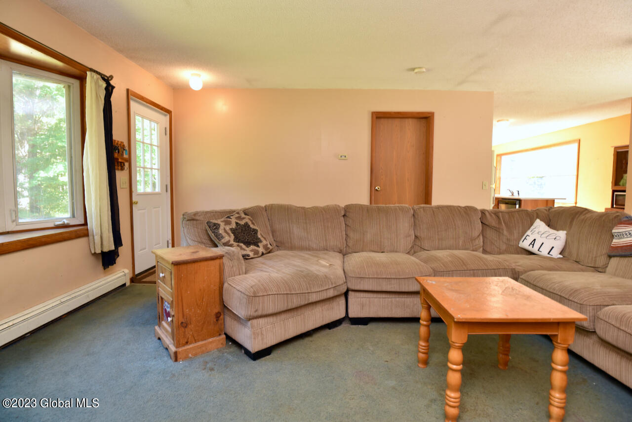 288 N Greenfield Road