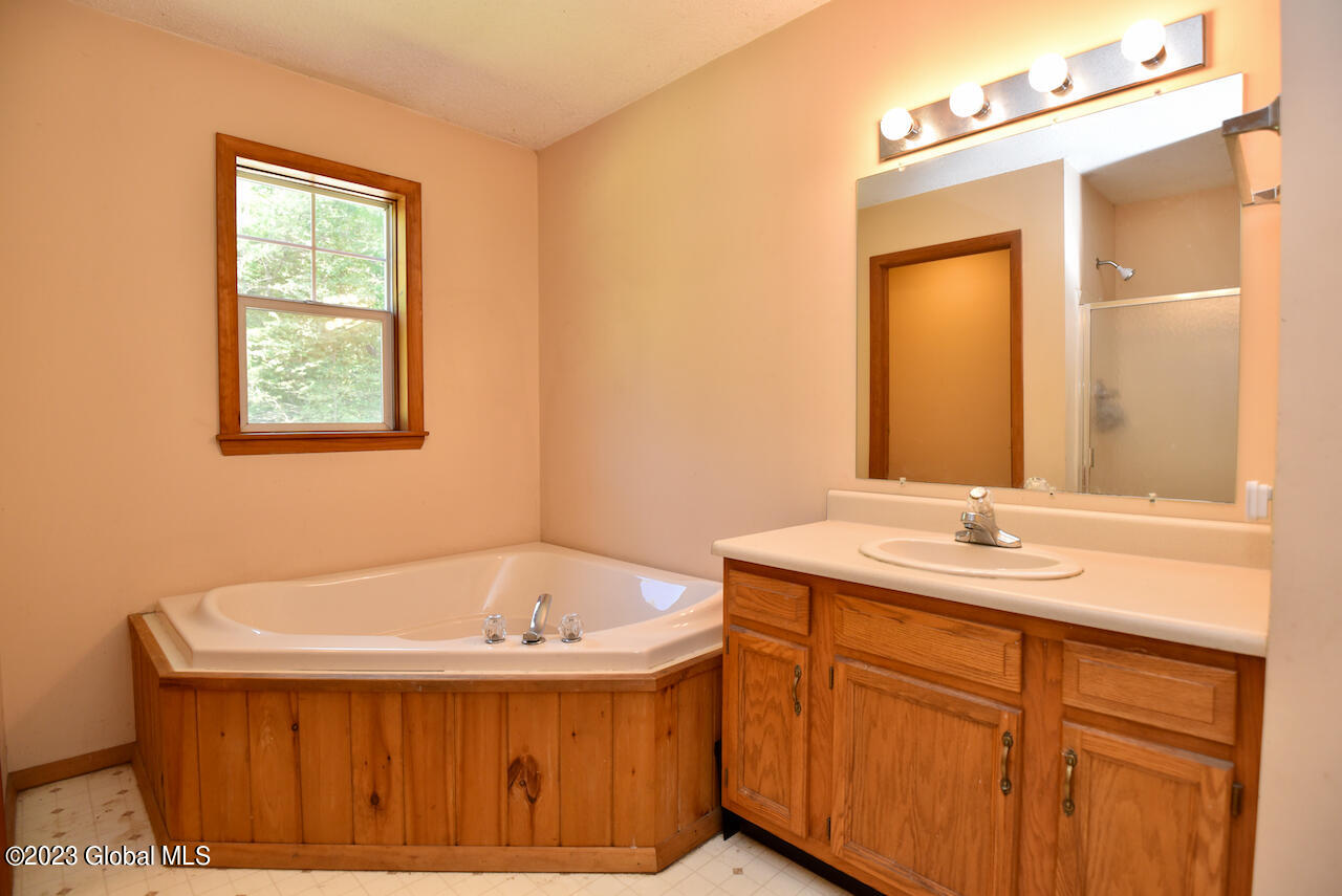 288 N Greenfield Road