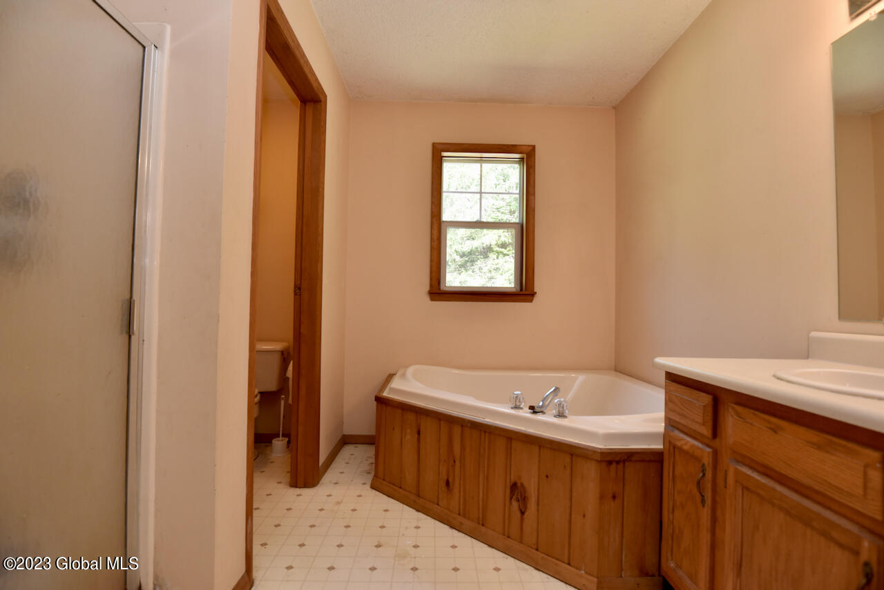 288 N Greenfield Road