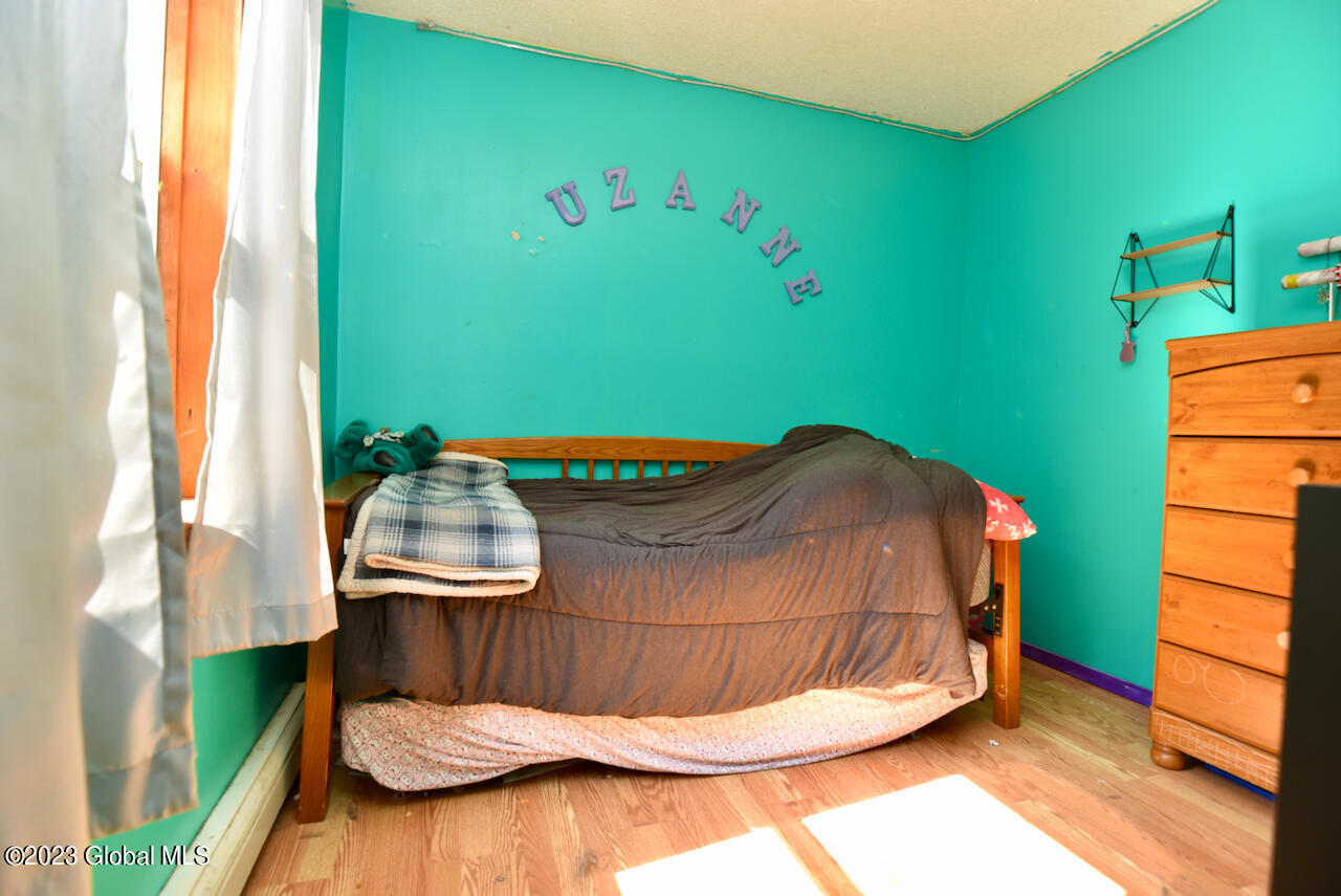 288 N Greenfield Road