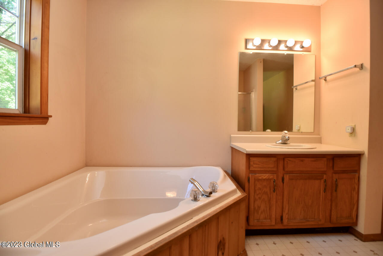 288 N Greenfield Road