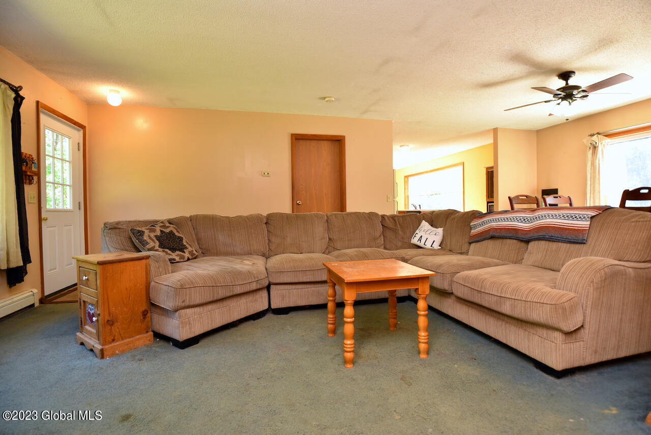 288 N Greenfield Road