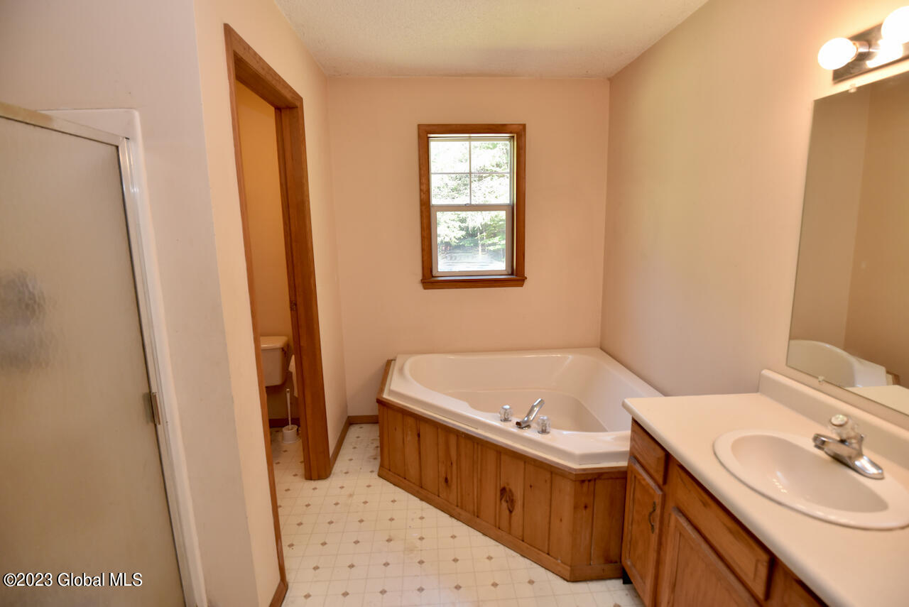 288 N Greenfield Road