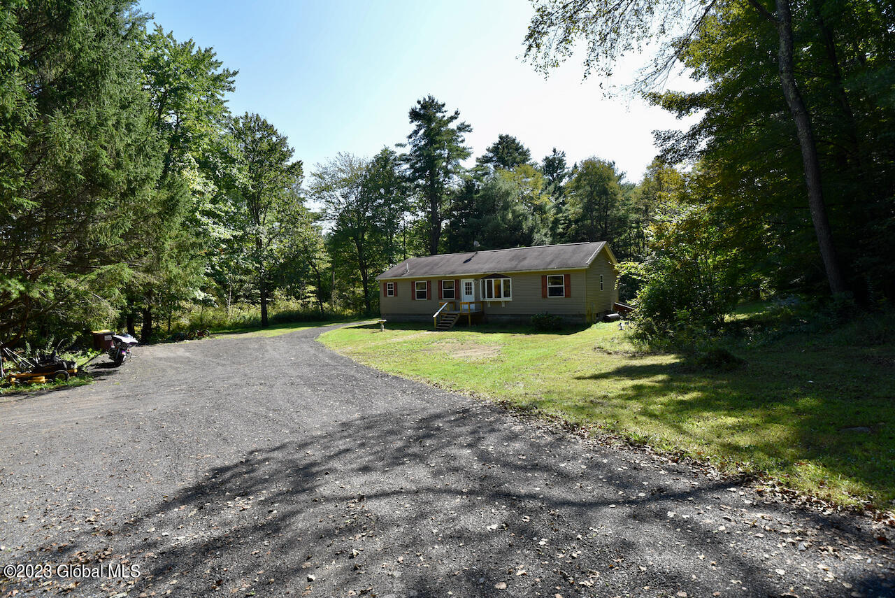 288 N Greenfield Road