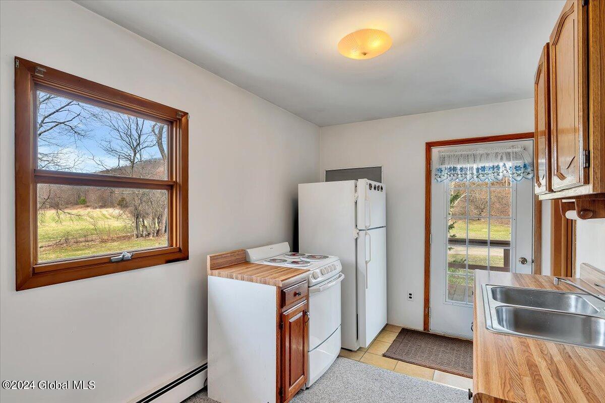 28 Brimmer Jct Road