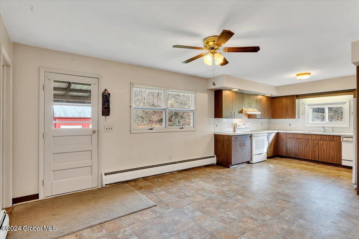 28 Brimmer Jct Road