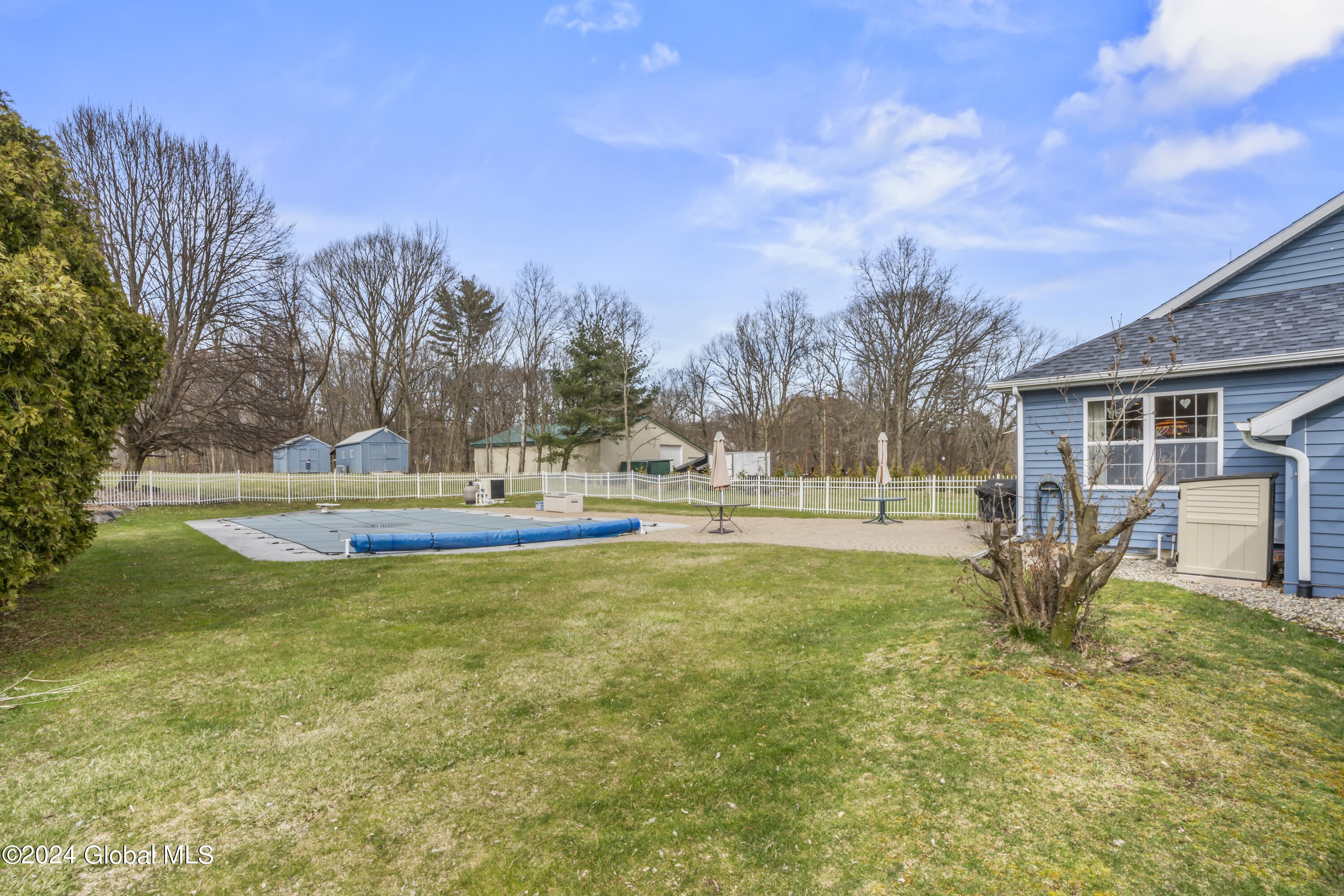 71 Raylinsky Road