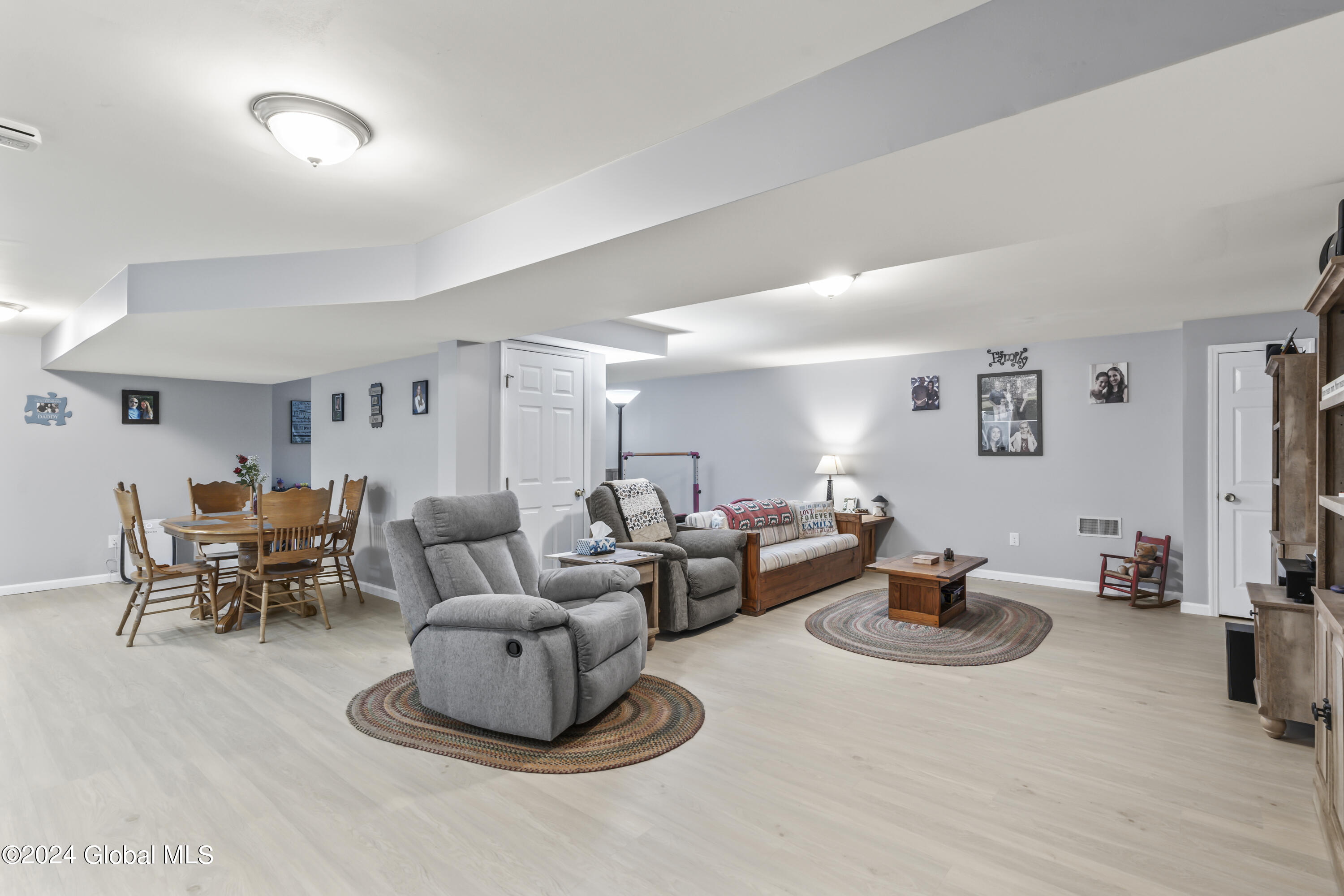 71 Raylinsky Road