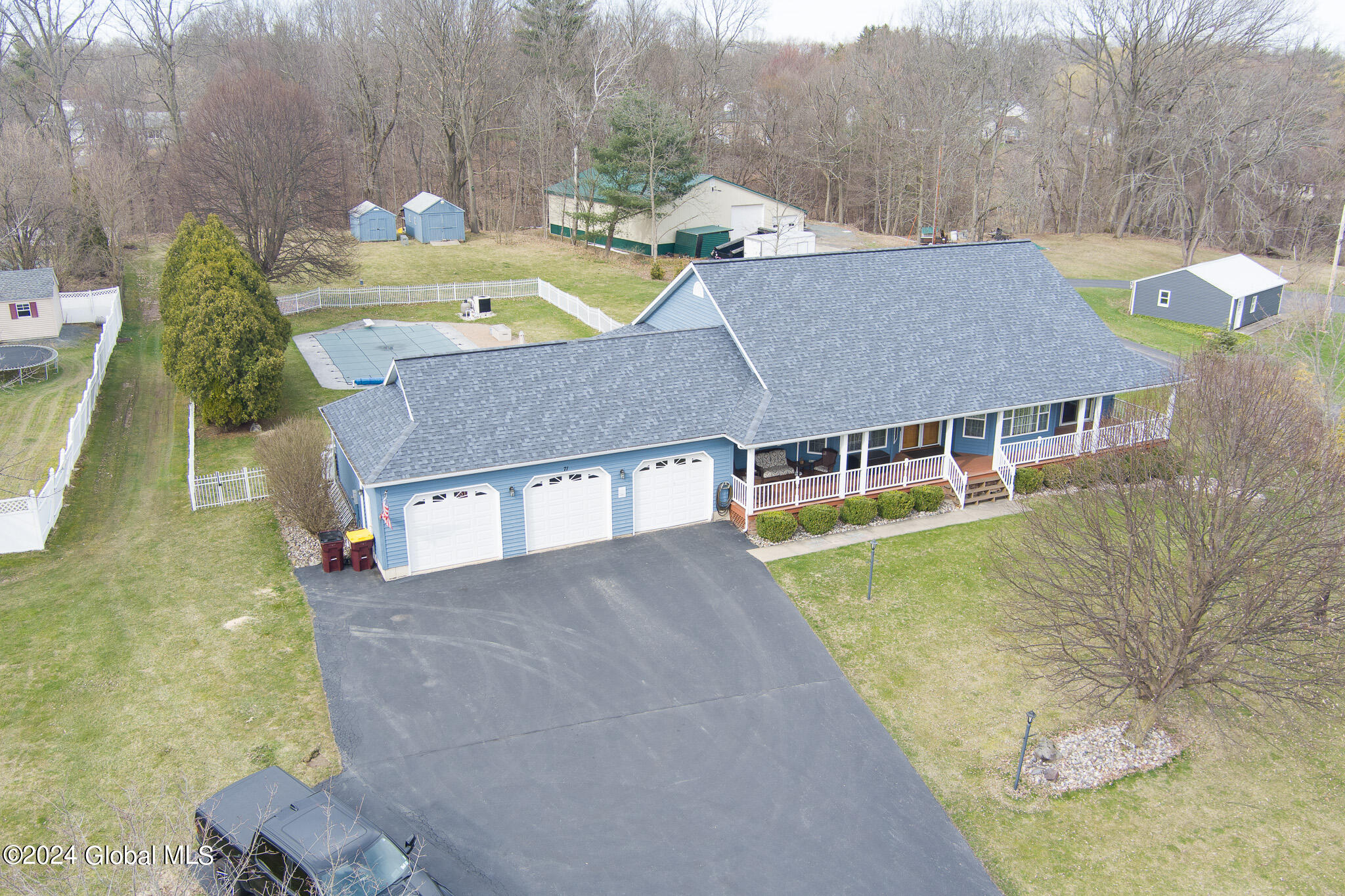 71 Raylinsky Road