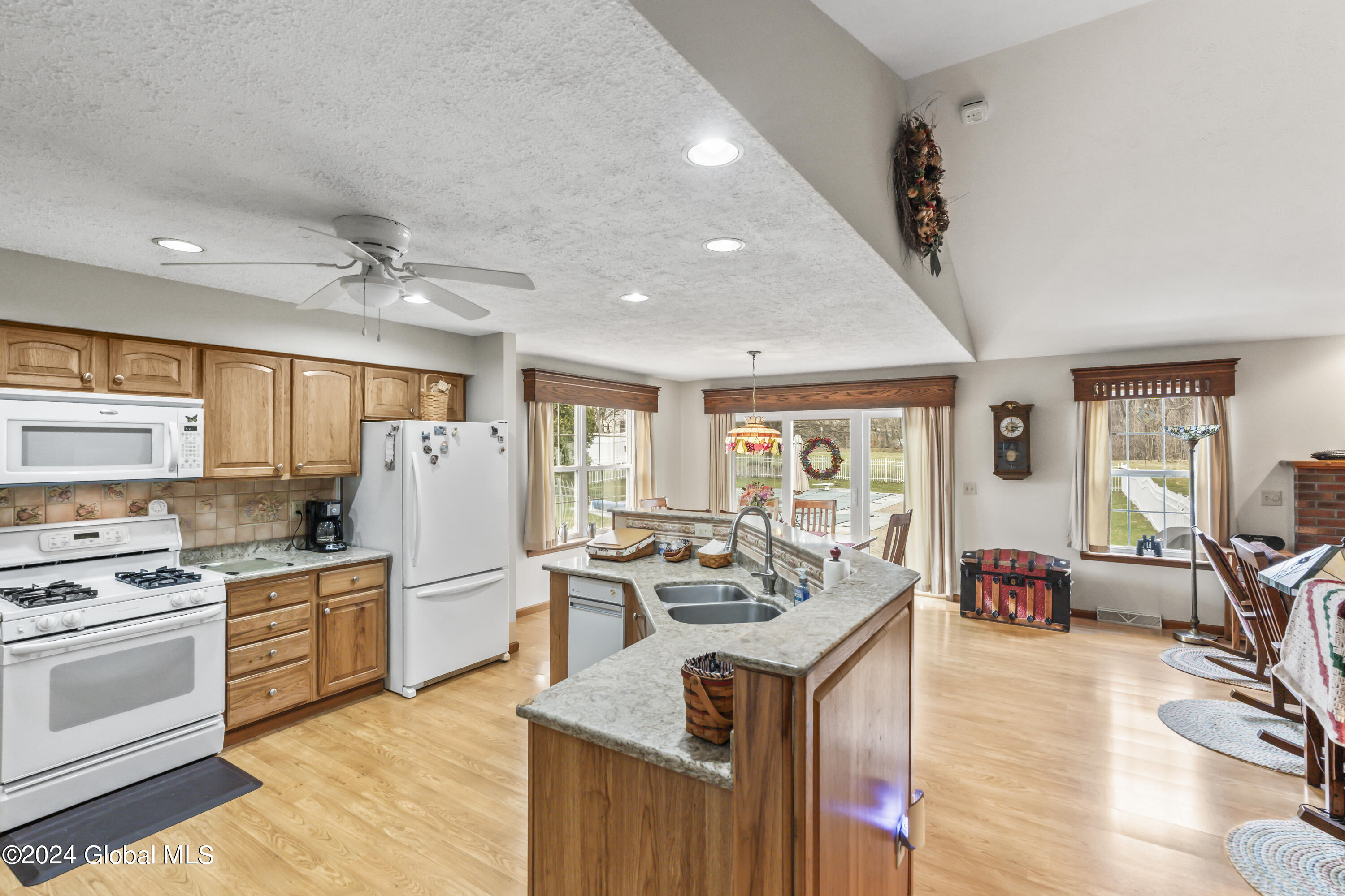 71 Raylinsky Road