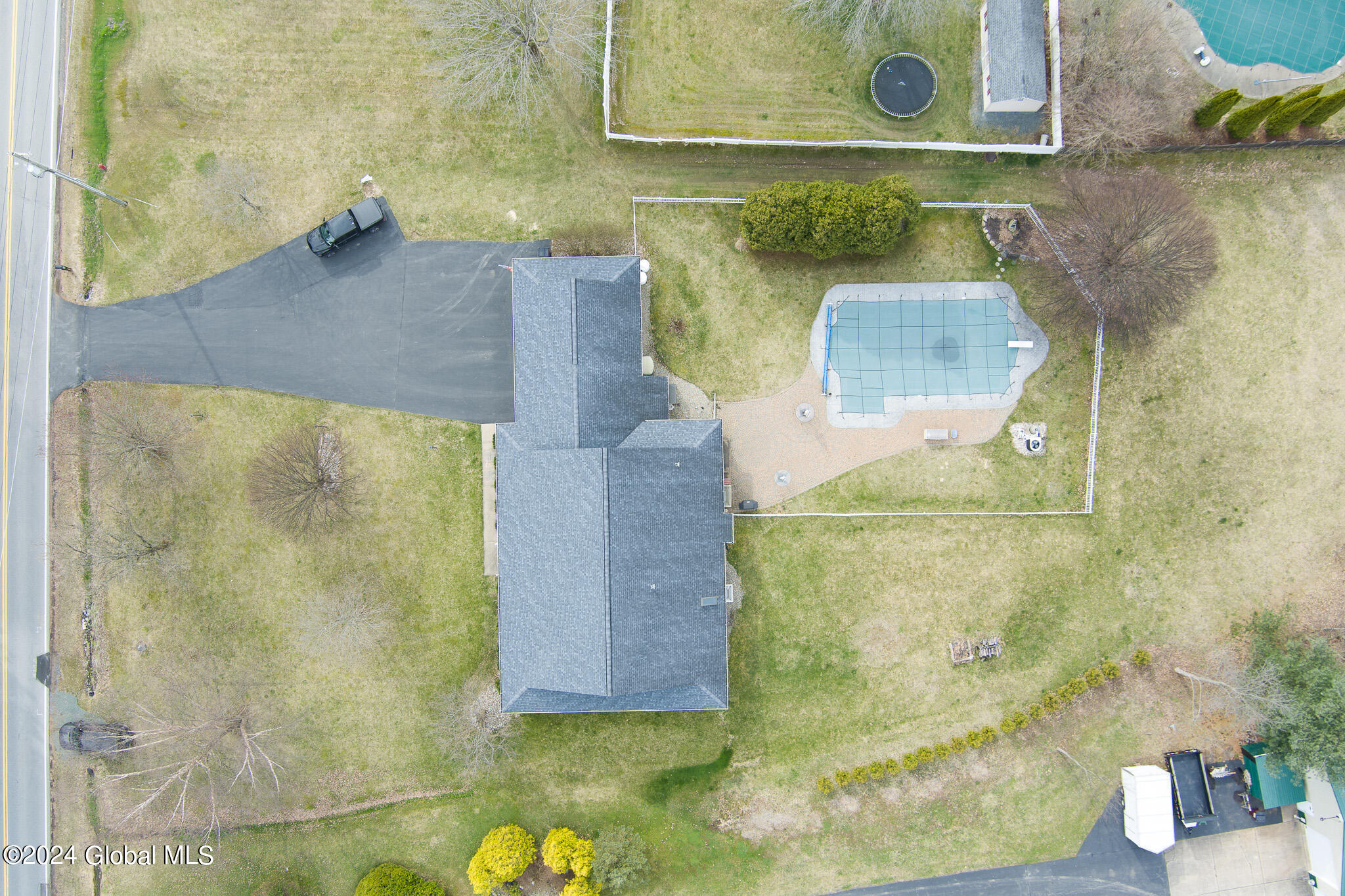 71 Raylinsky Road