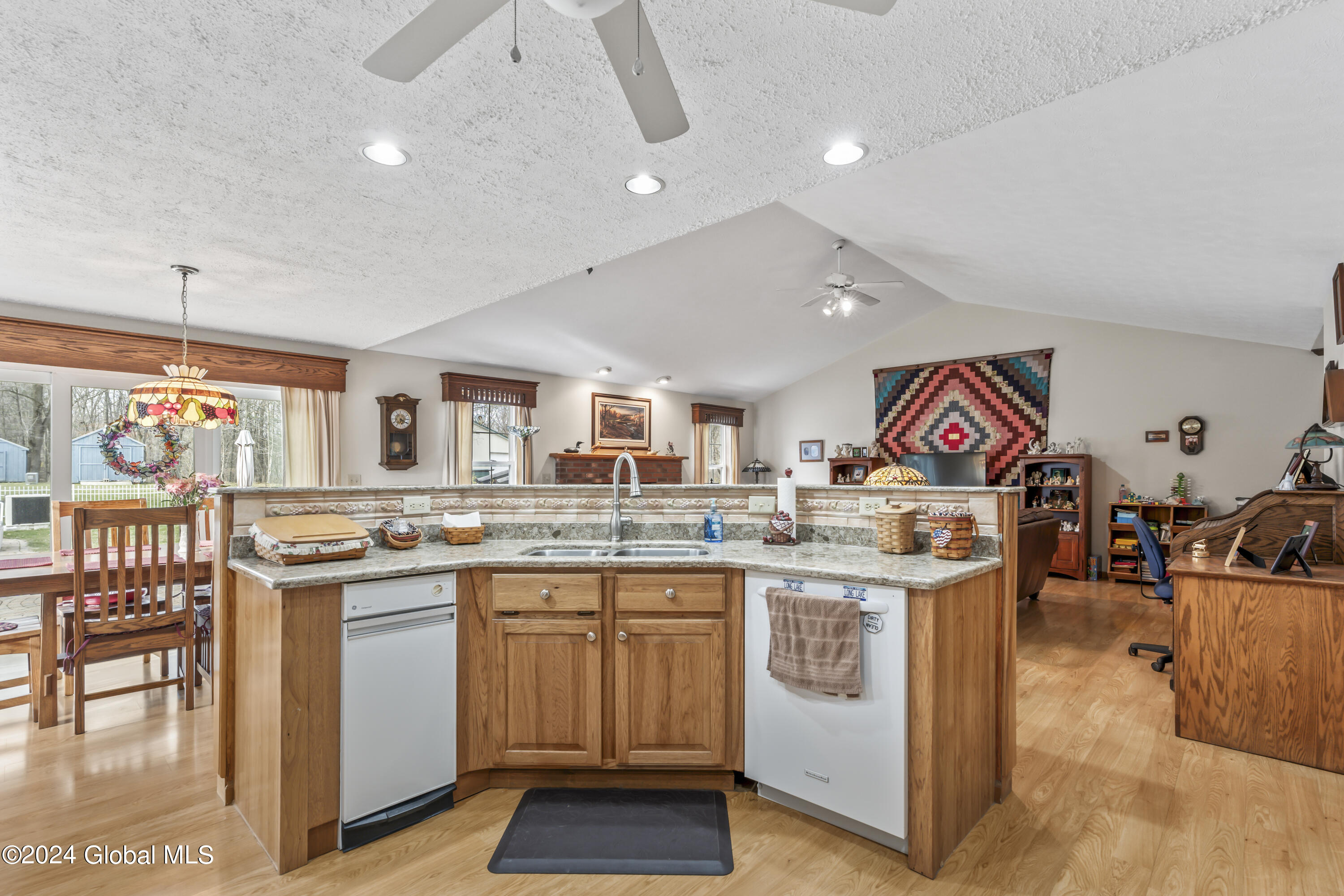 71 Raylinsky Road