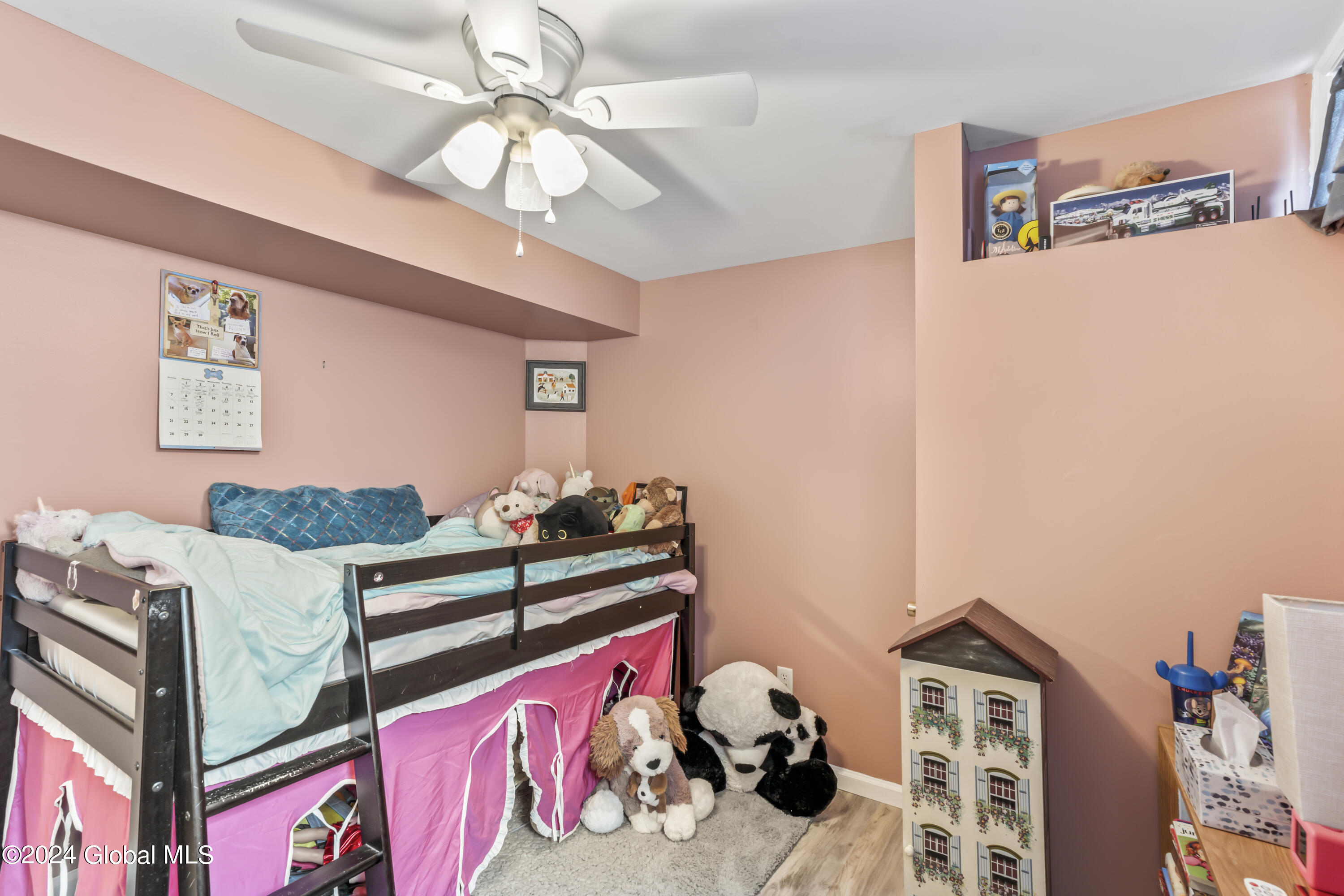 71 Raylinsky Road