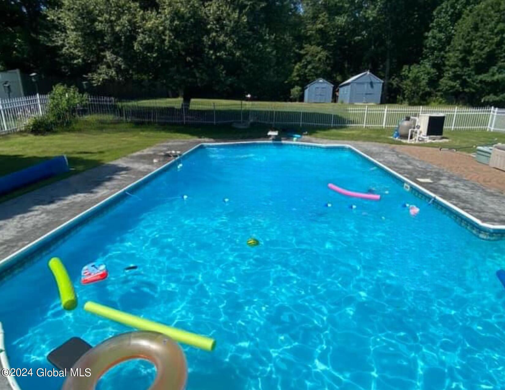 71 Raylinsky Road