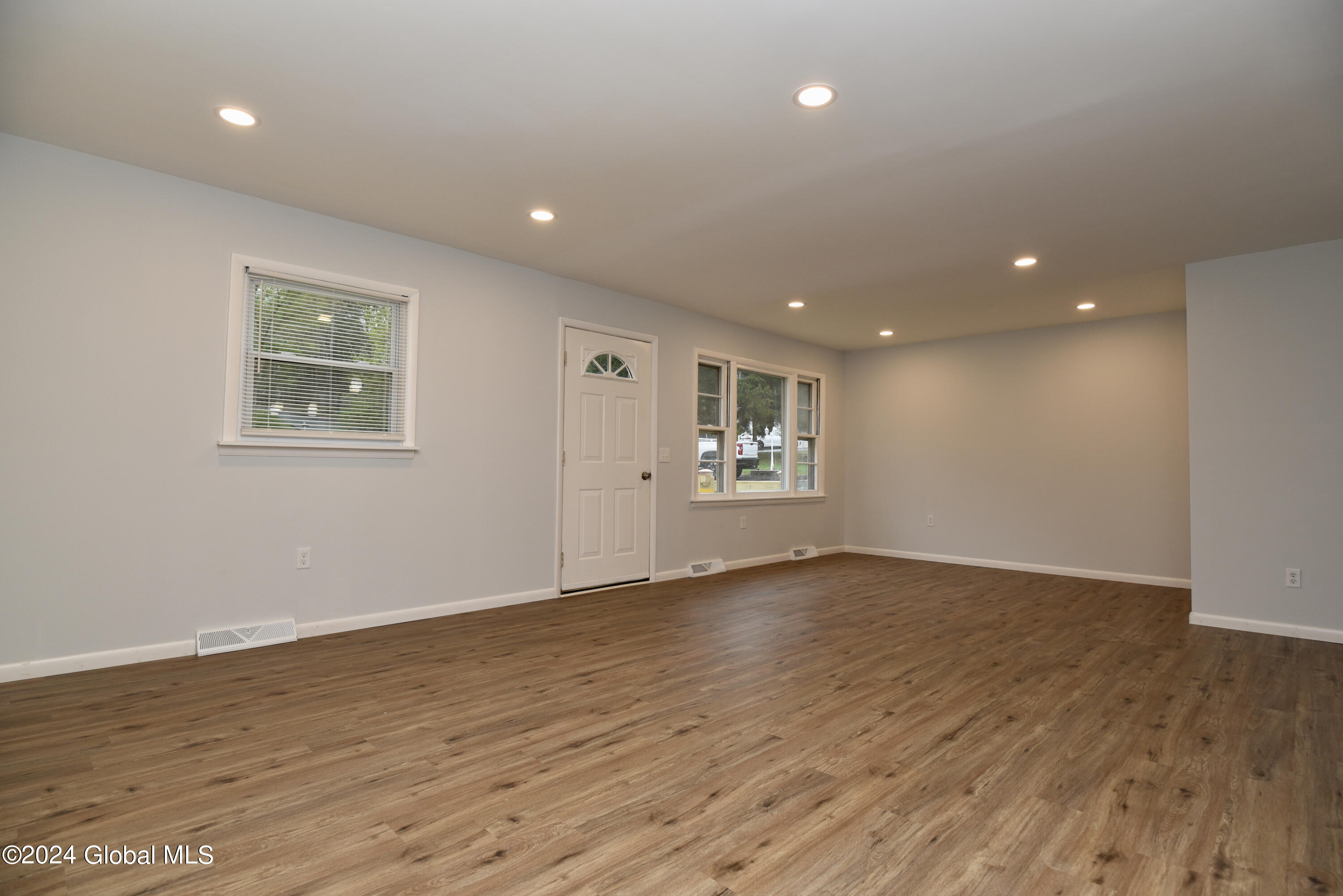 15 Birchwood Court