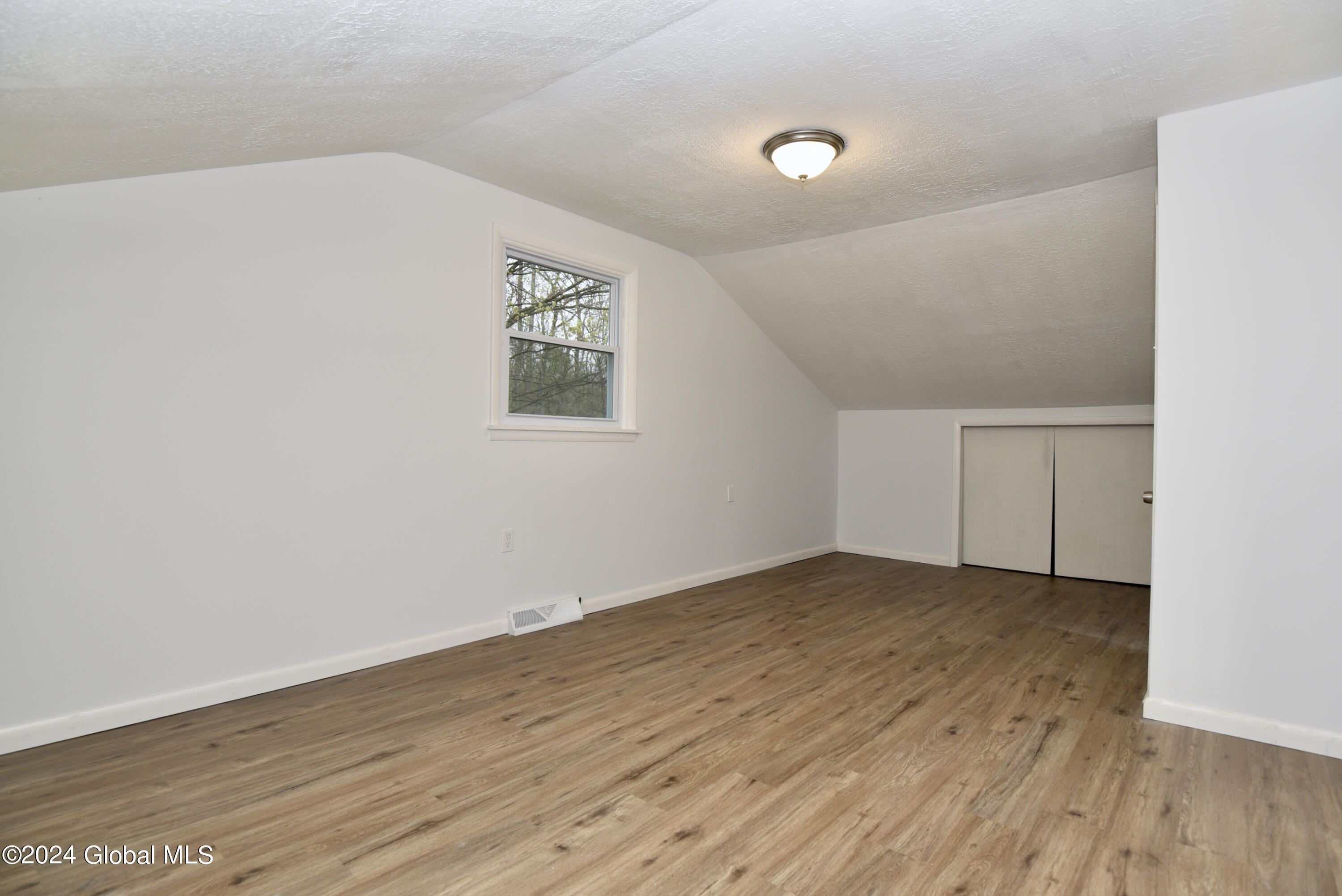 15 Birchwood Court
