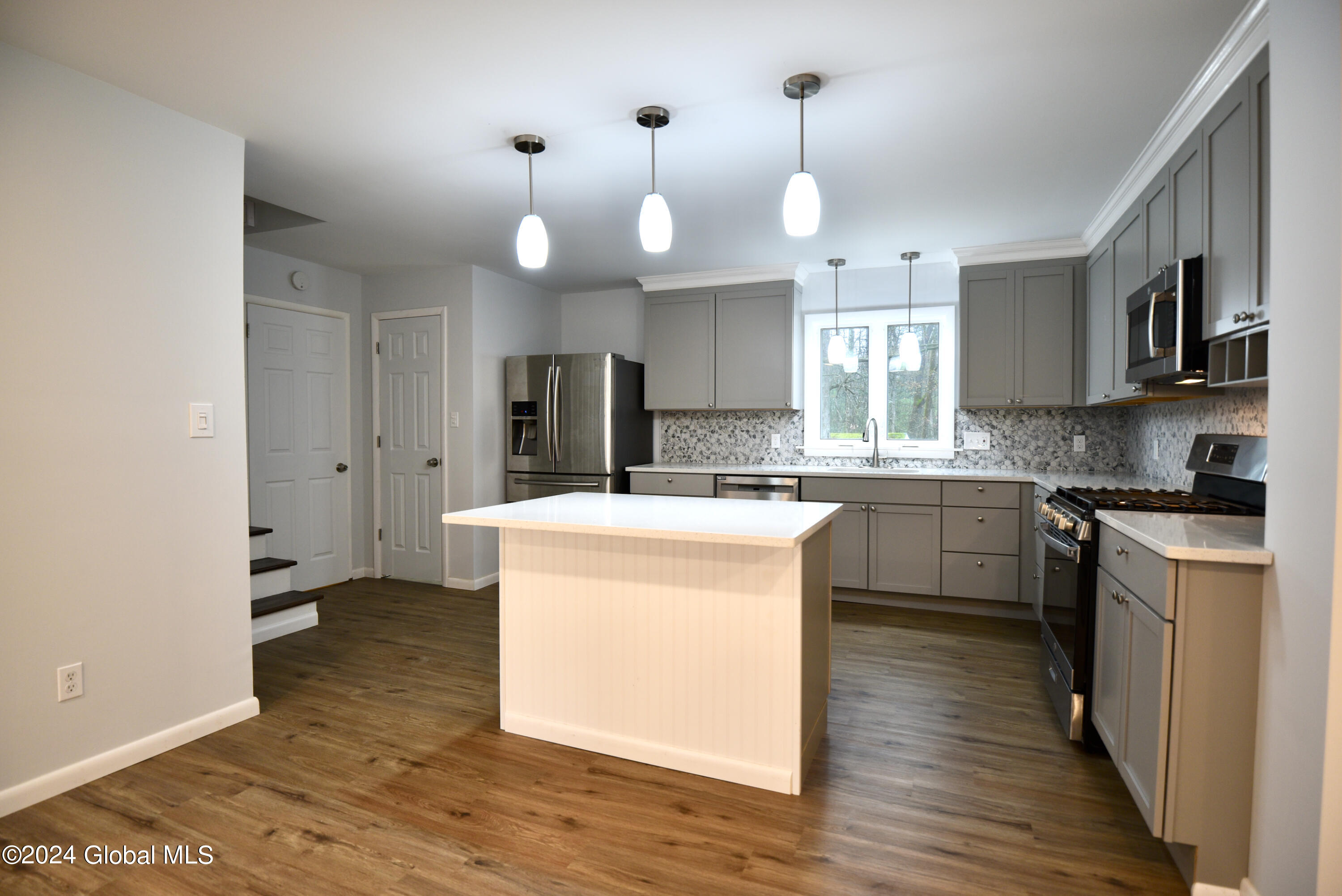 15 Birchwood Court