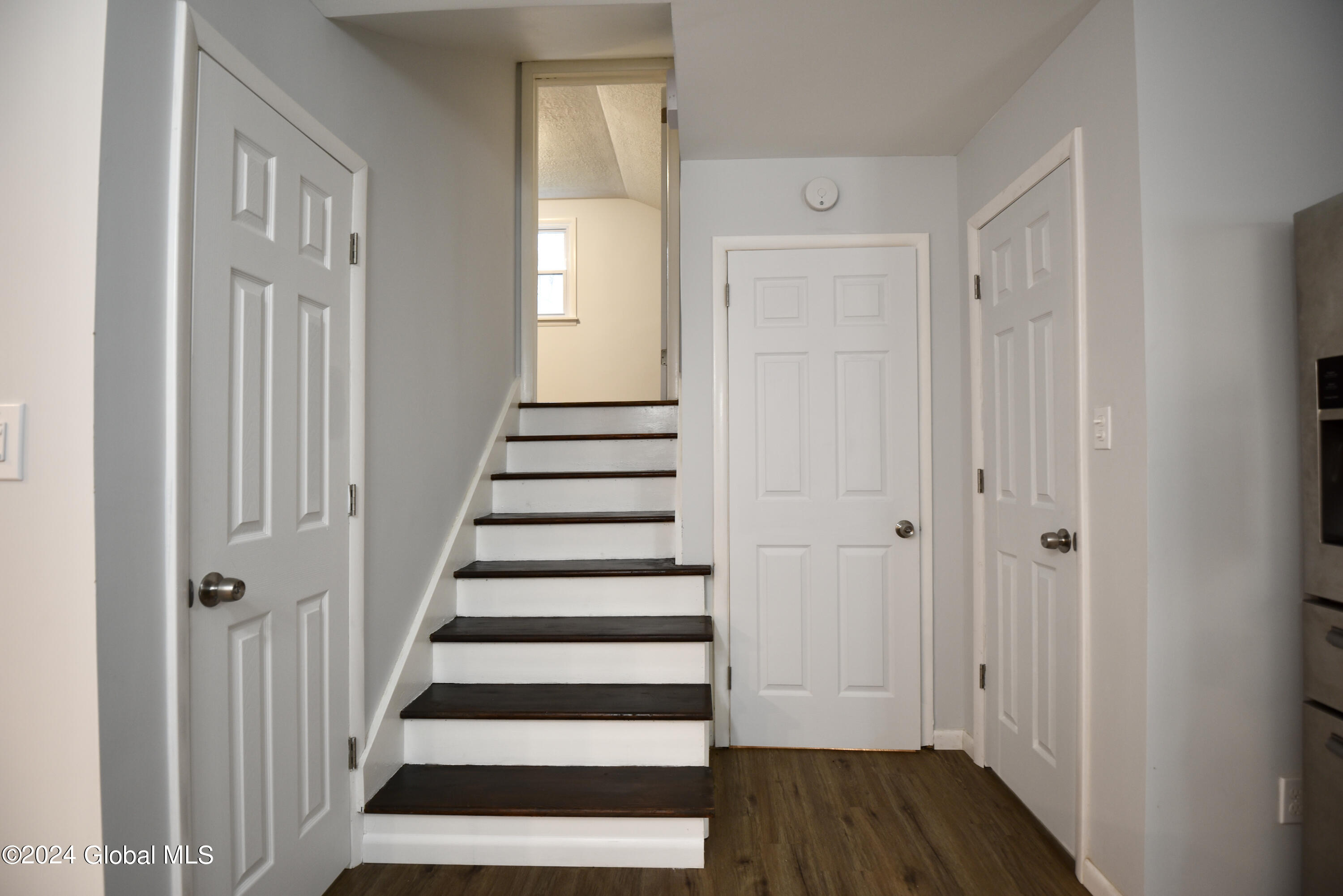 15 Birchwood Court
