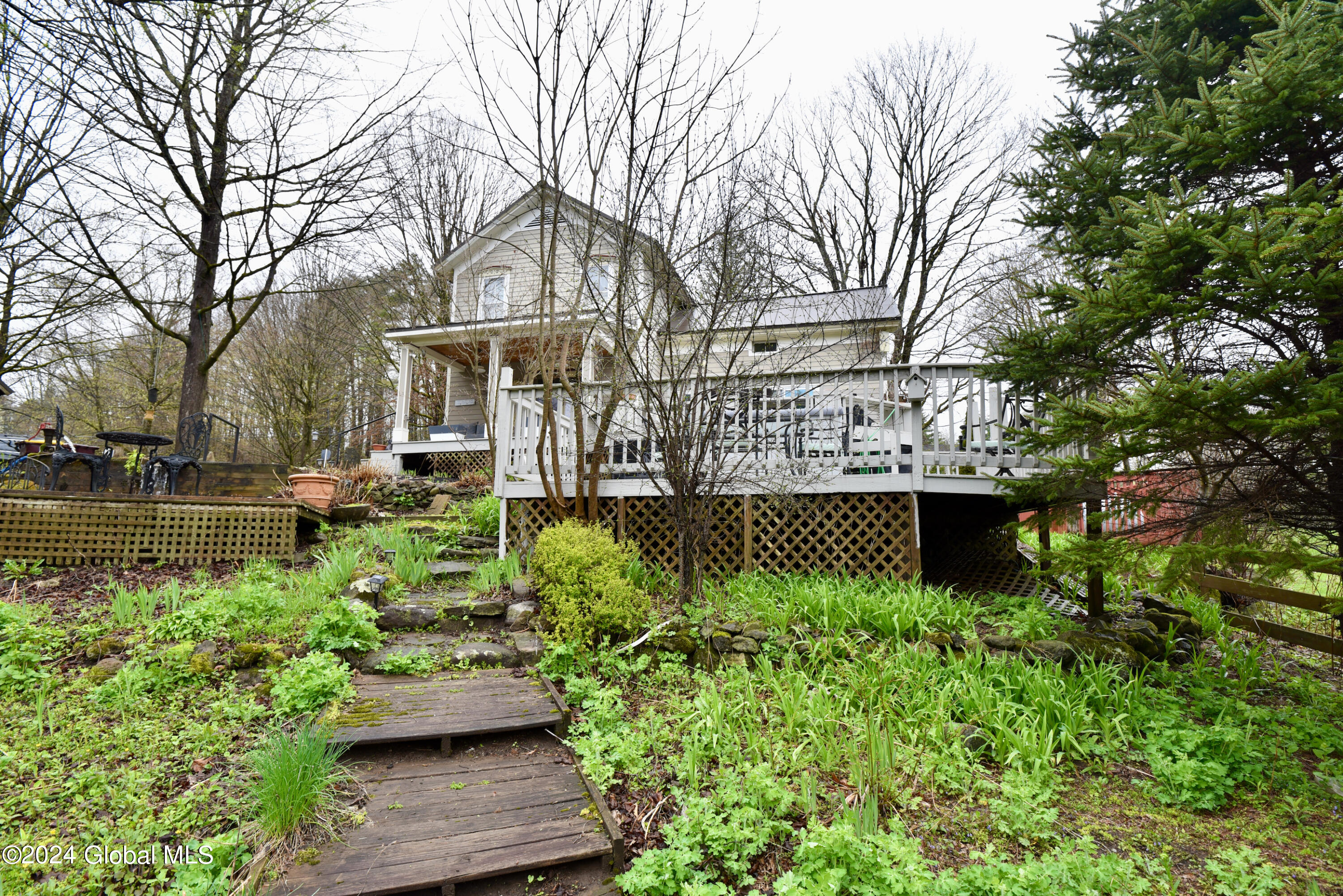 488 Middle Grove Road