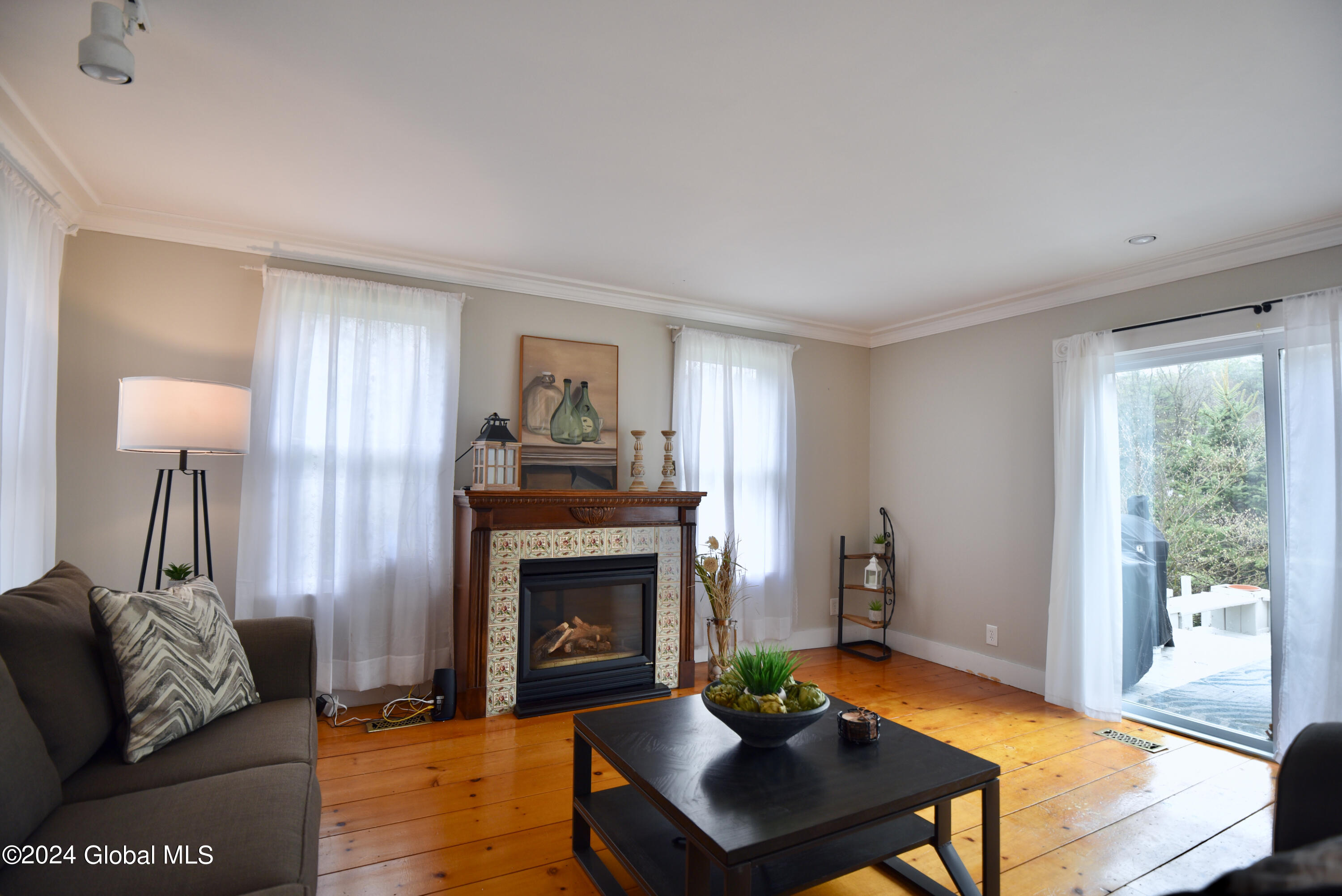 488 Middle Grove Road