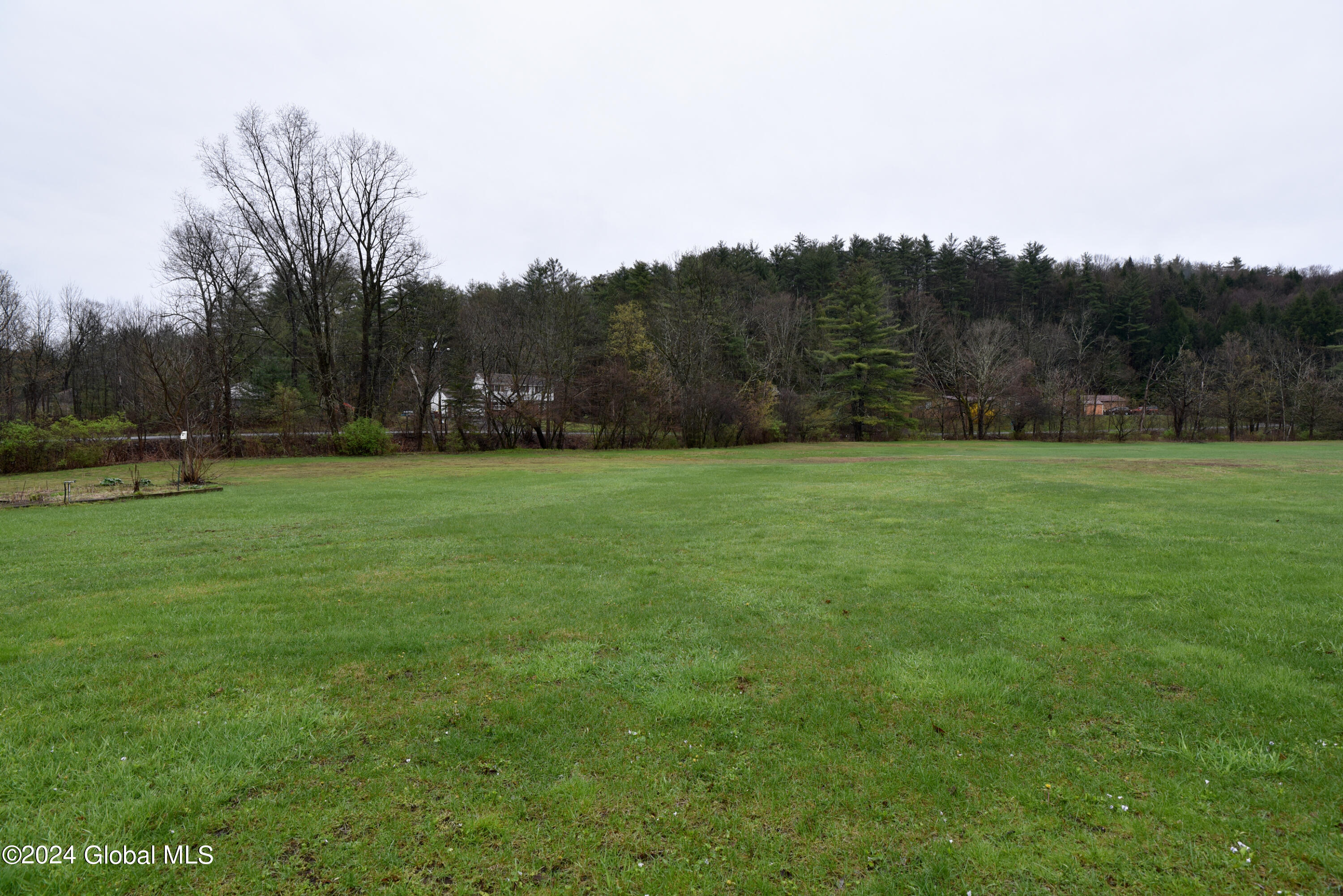 488 Middle Grove Road