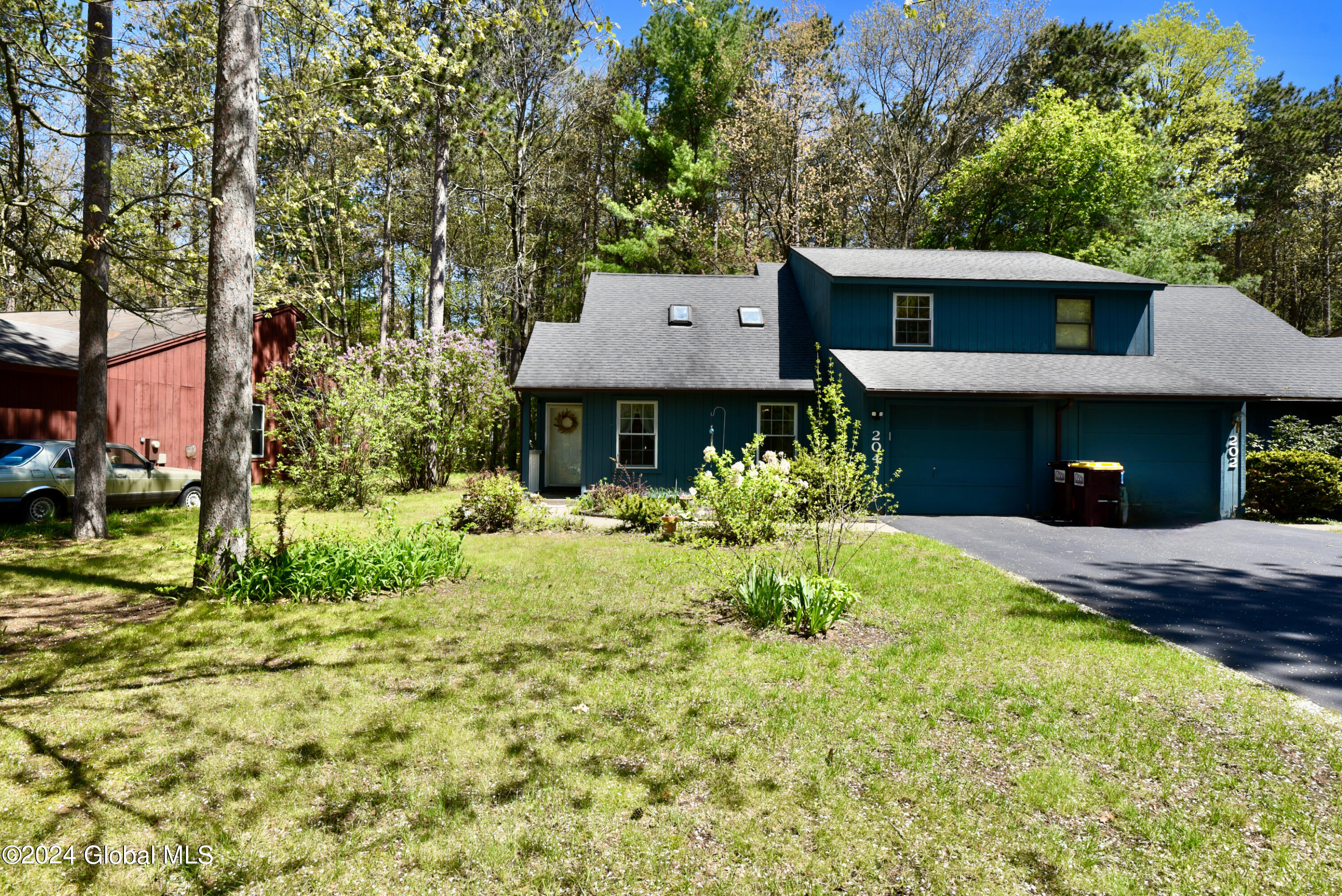 204 Arrow Wood Place