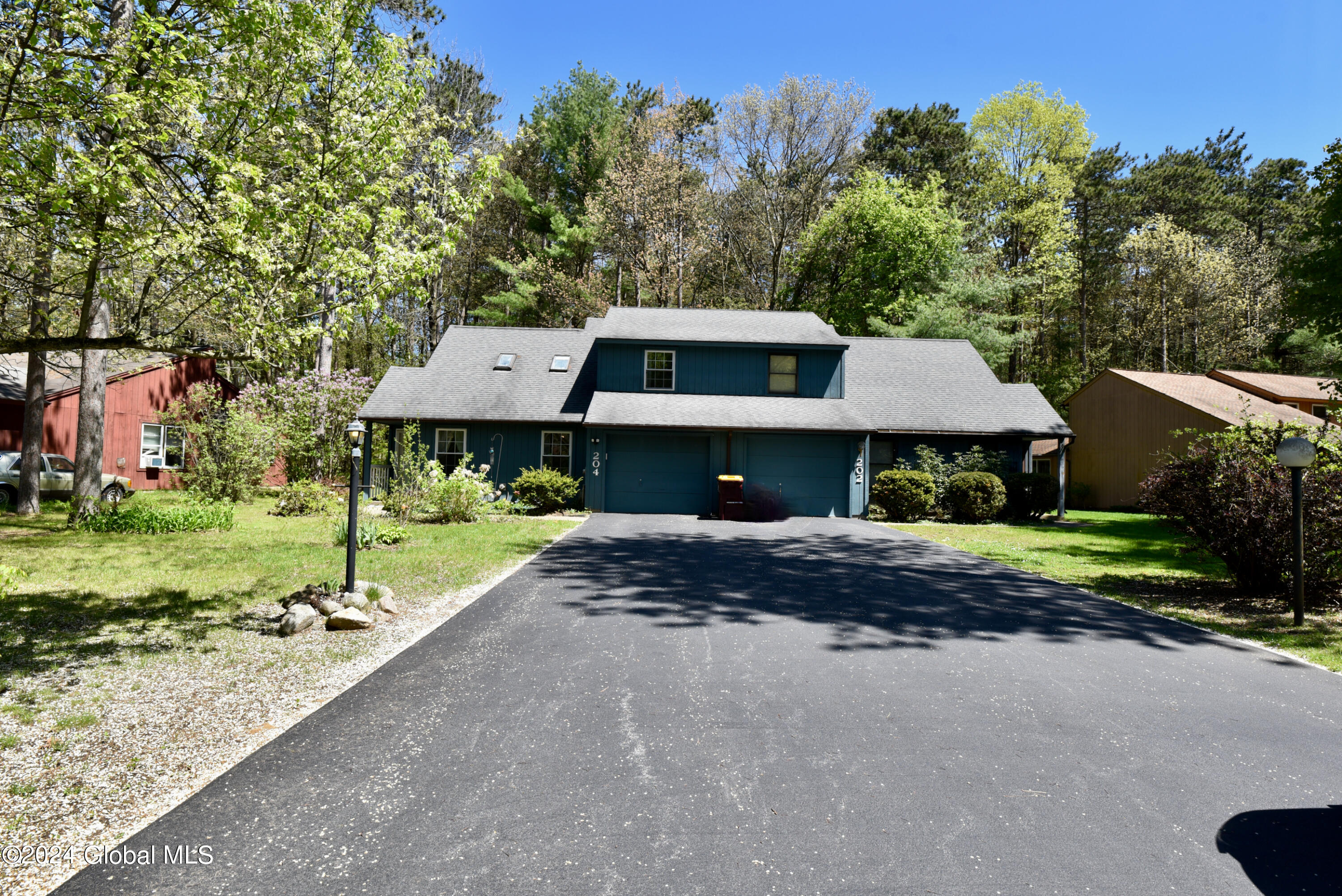204 Arrow Wood Place
