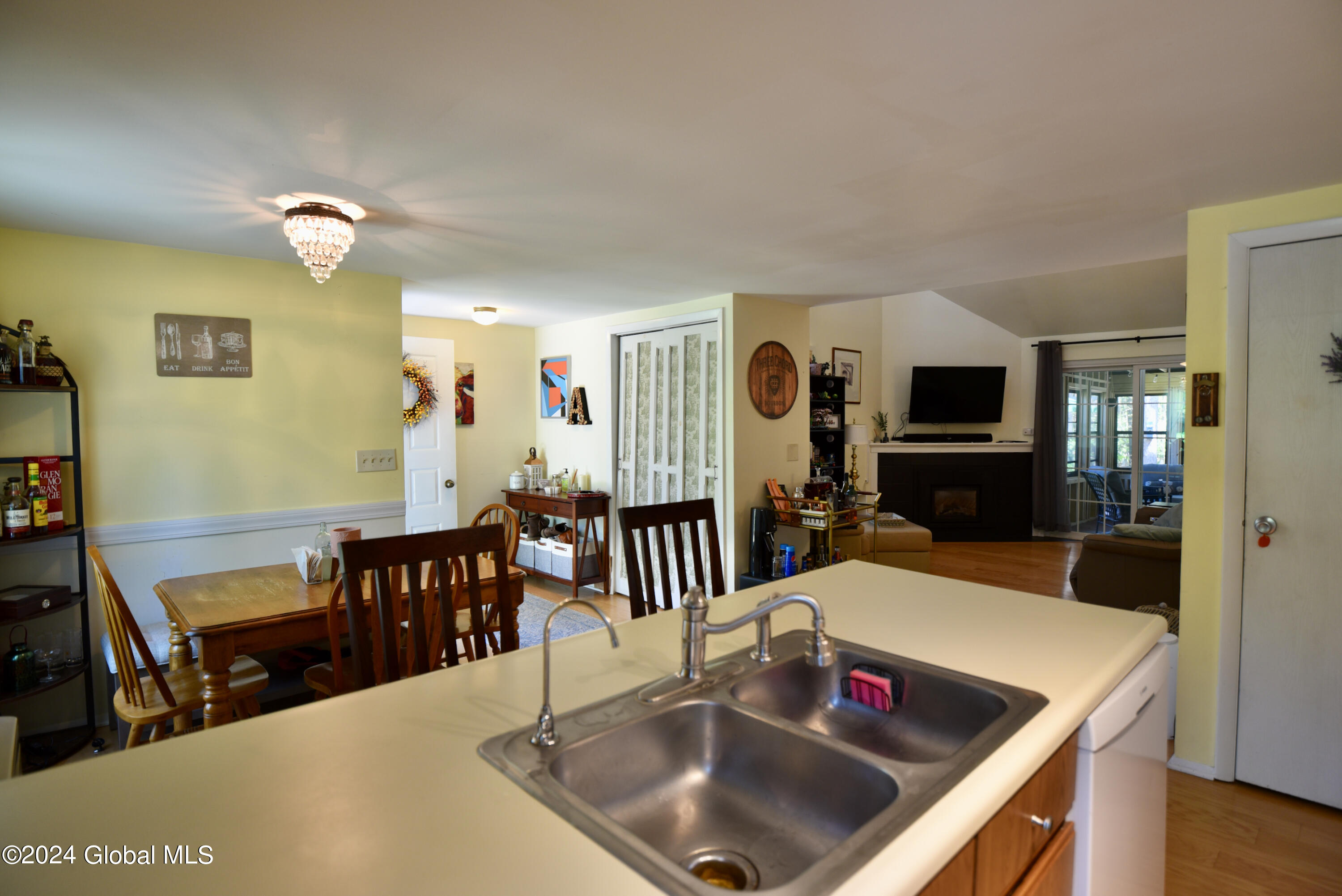 204 Arrow Wood Place
