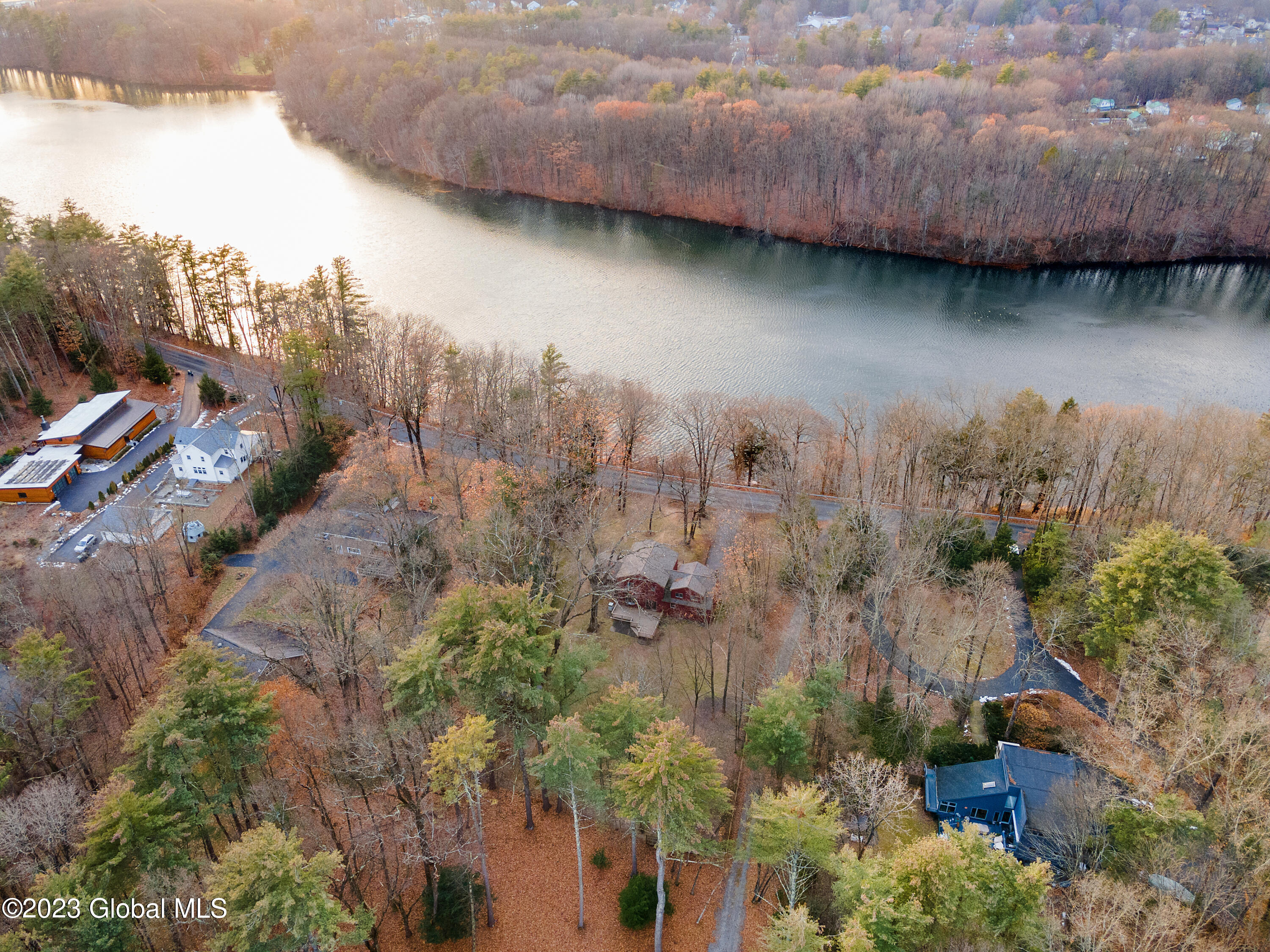 37 Loughberry Lake Road