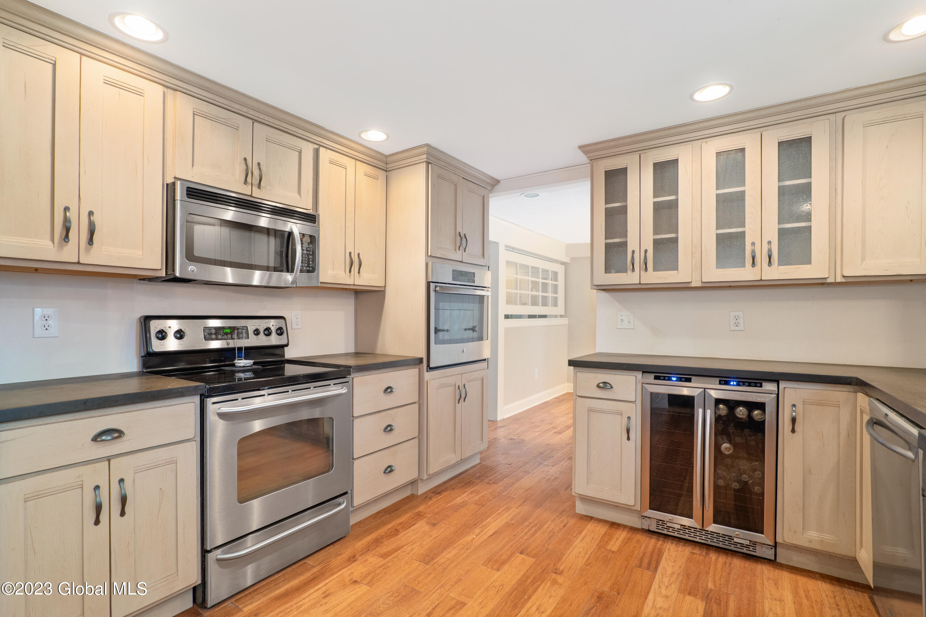 37 Loughberry Lake Road