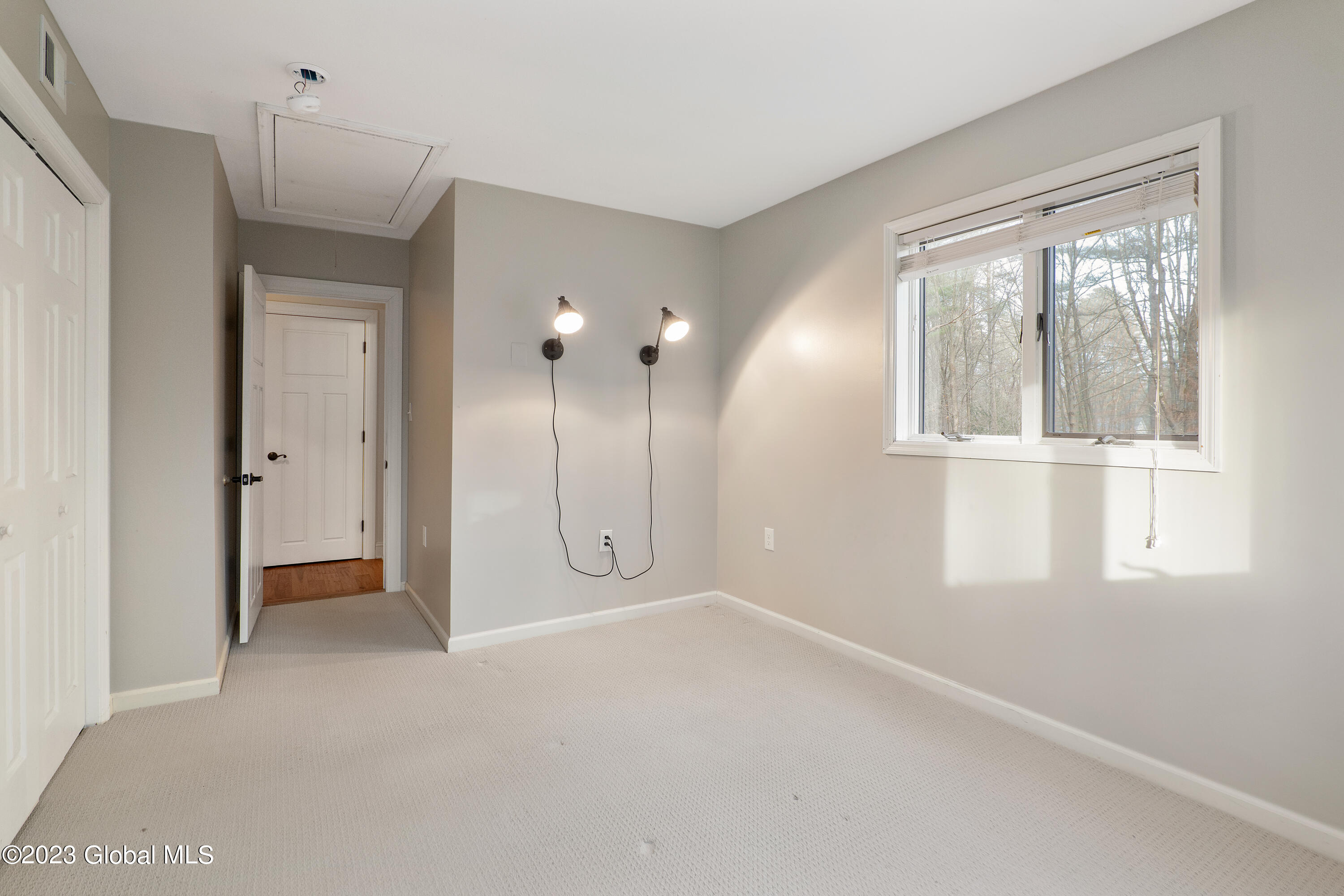 37 Loughberry Lake Road