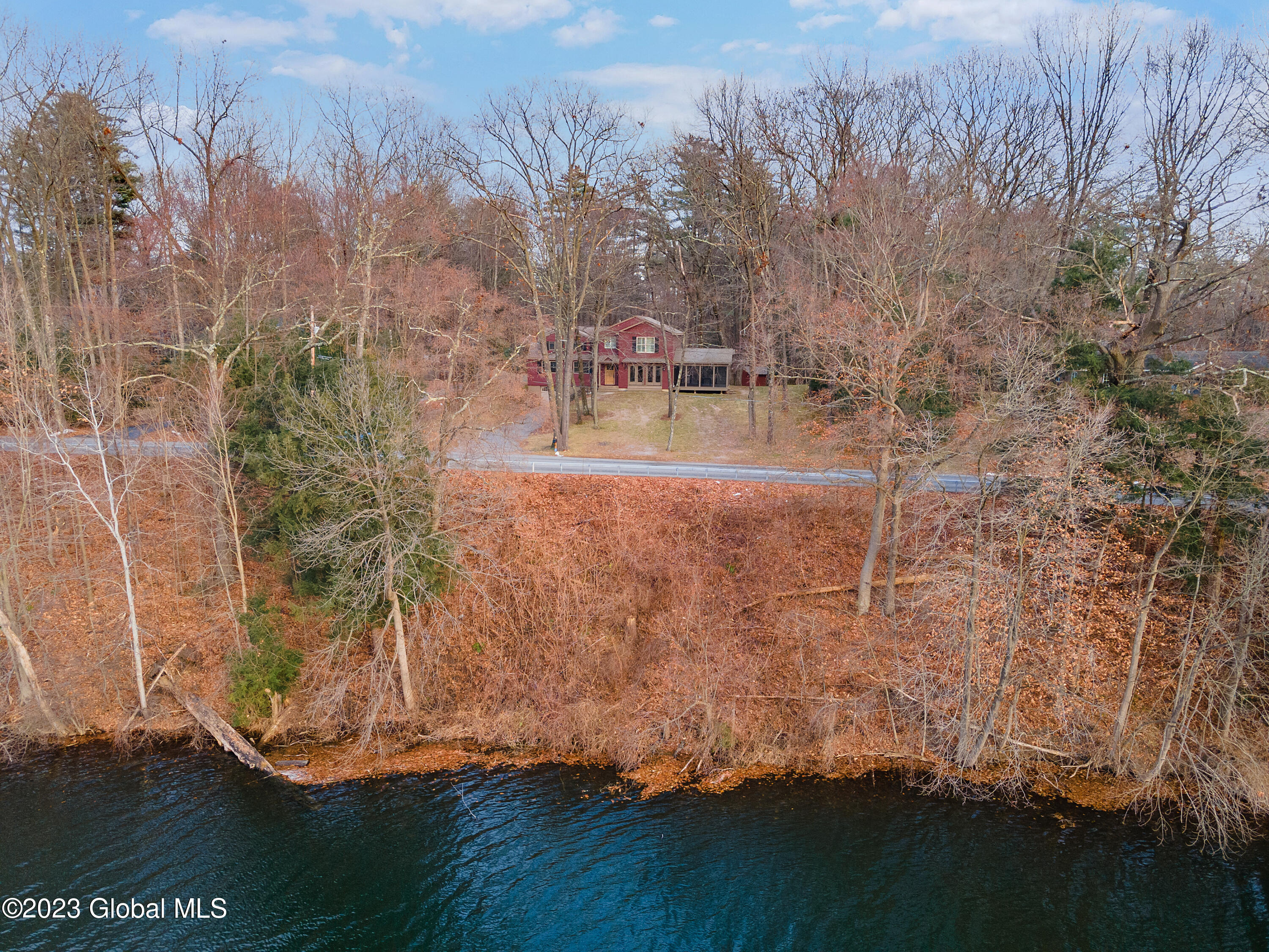 37 Loughberry Lake Road