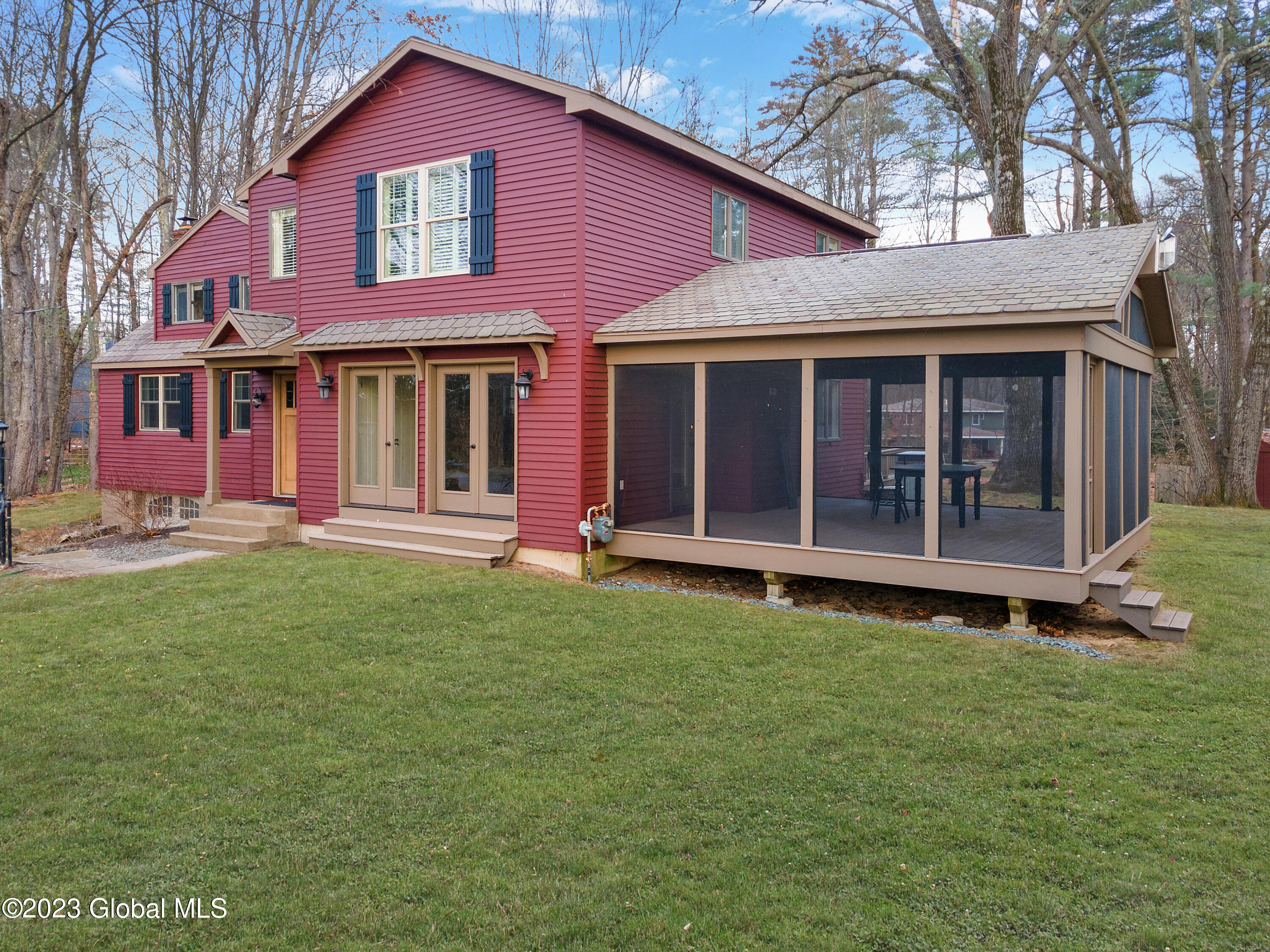 37 Loughberry Lake Road