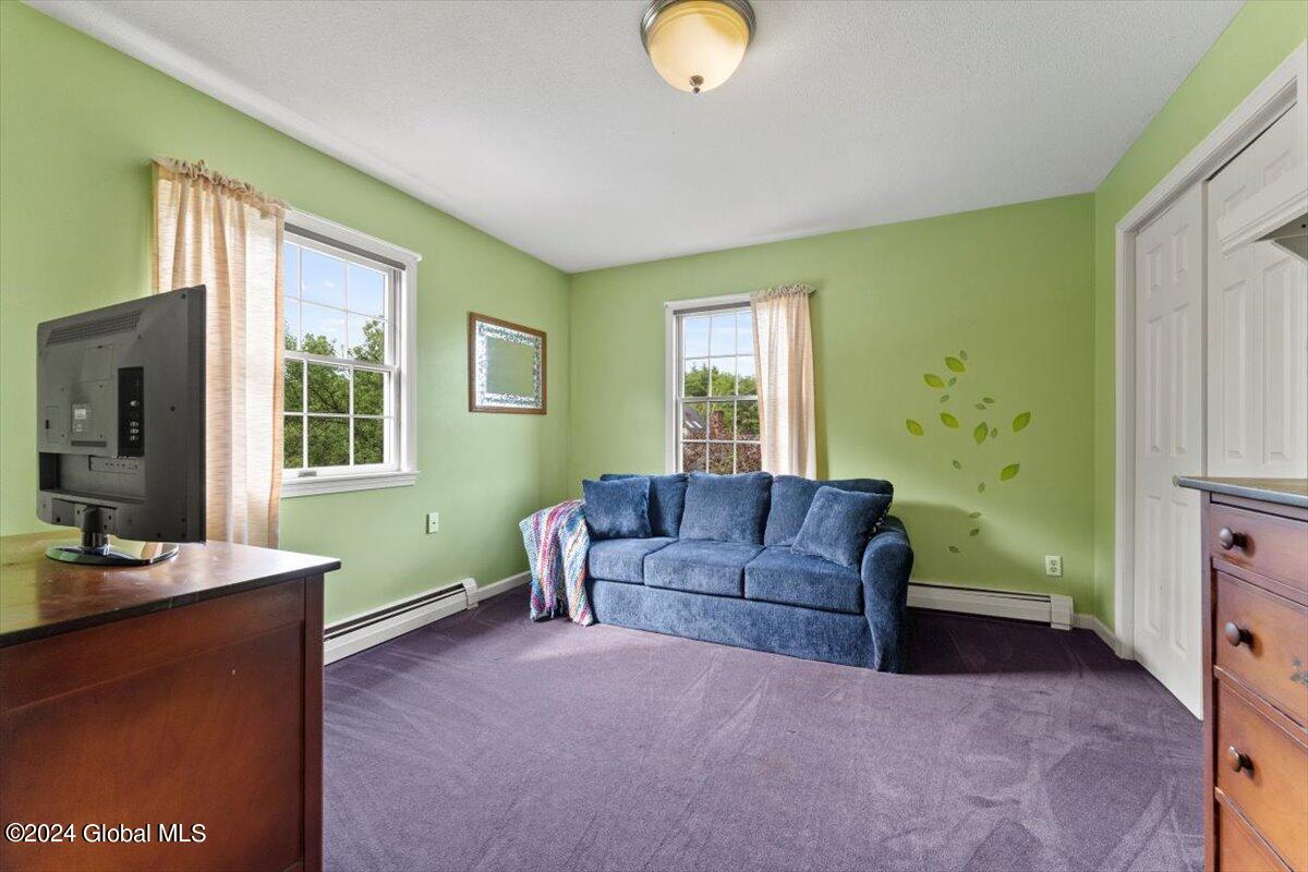 16 Cobblestone Drive