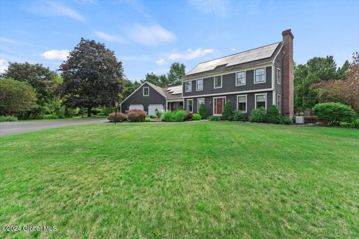16 Cobblestone Drive