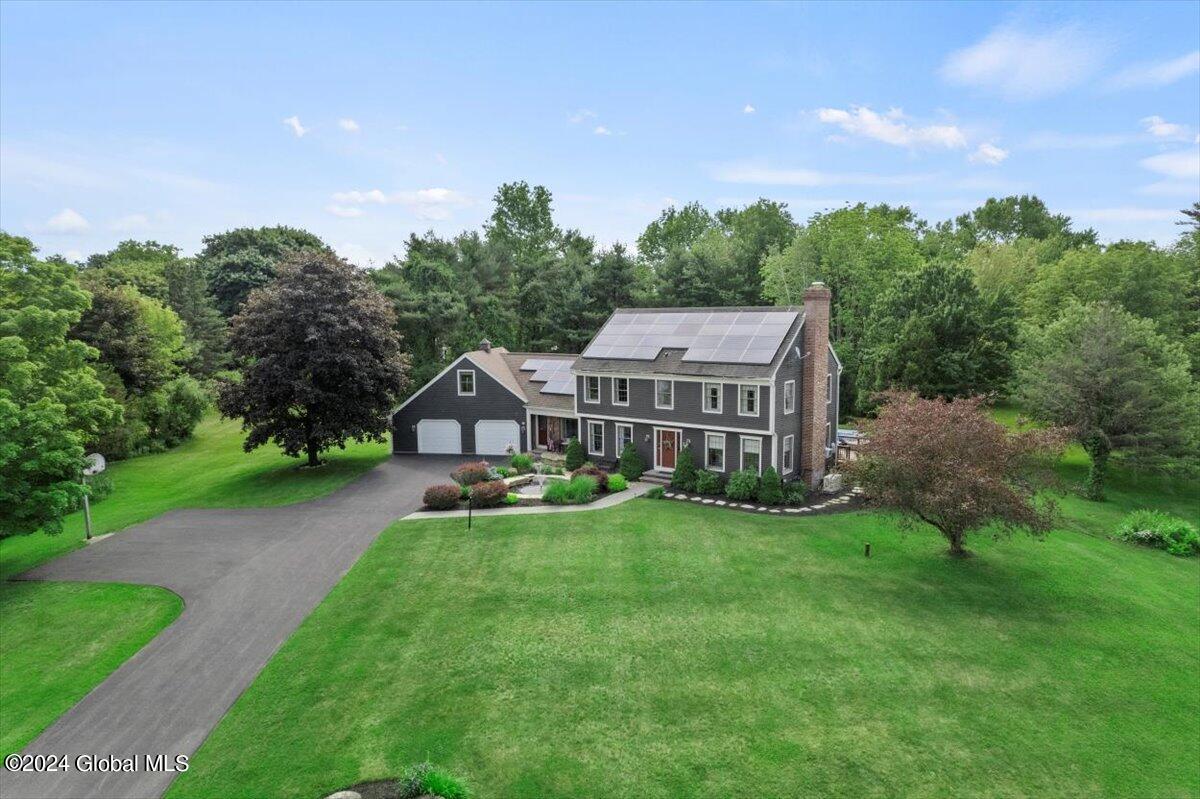 16 Cobblestone Drive