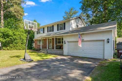 604 Sunny Lane