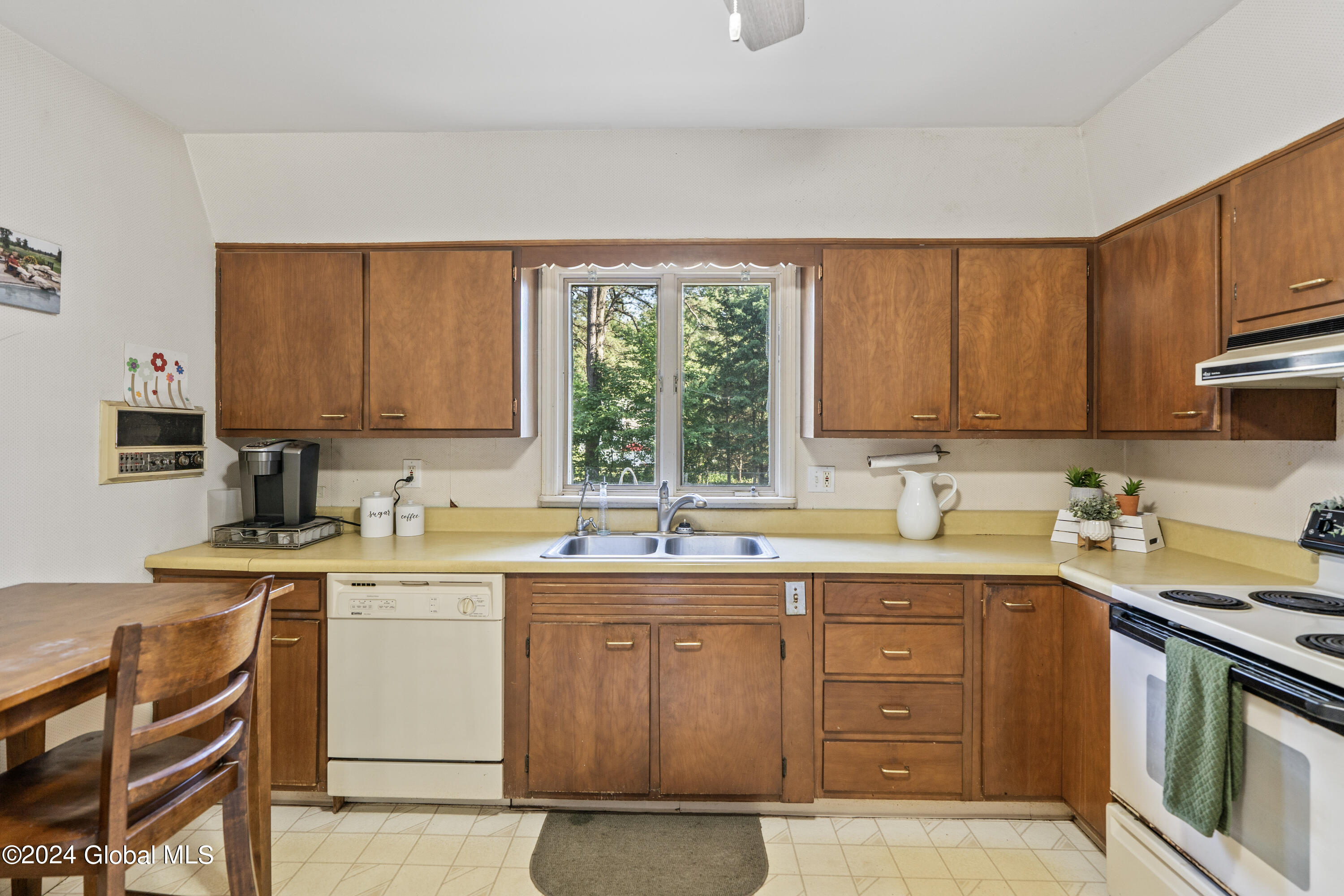 604 Sunny Lane